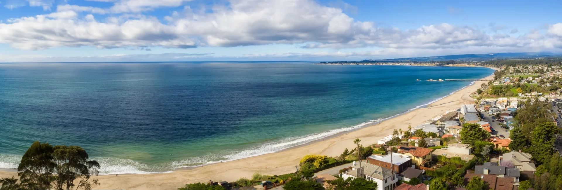 11 drone aptos pano.jpg