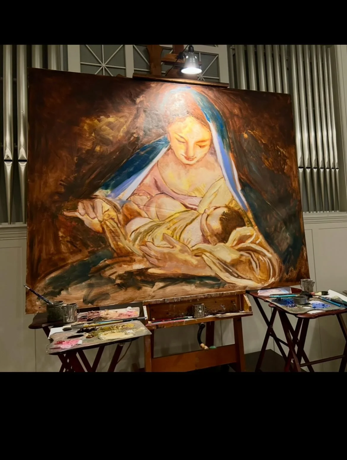 It was wonderful seeing so many of you attend our Evening of Sacred Art and Music last Sunday! It truly was a worshipful experience as we listened to beautiful Advent classics and watched a tender scene come to life on canvas. Thank you to Kelly Herd