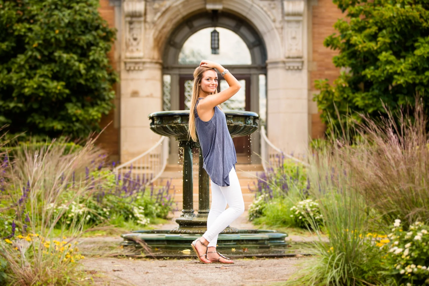 Lindsey B: Phipp's Conservatory Senior Photographer