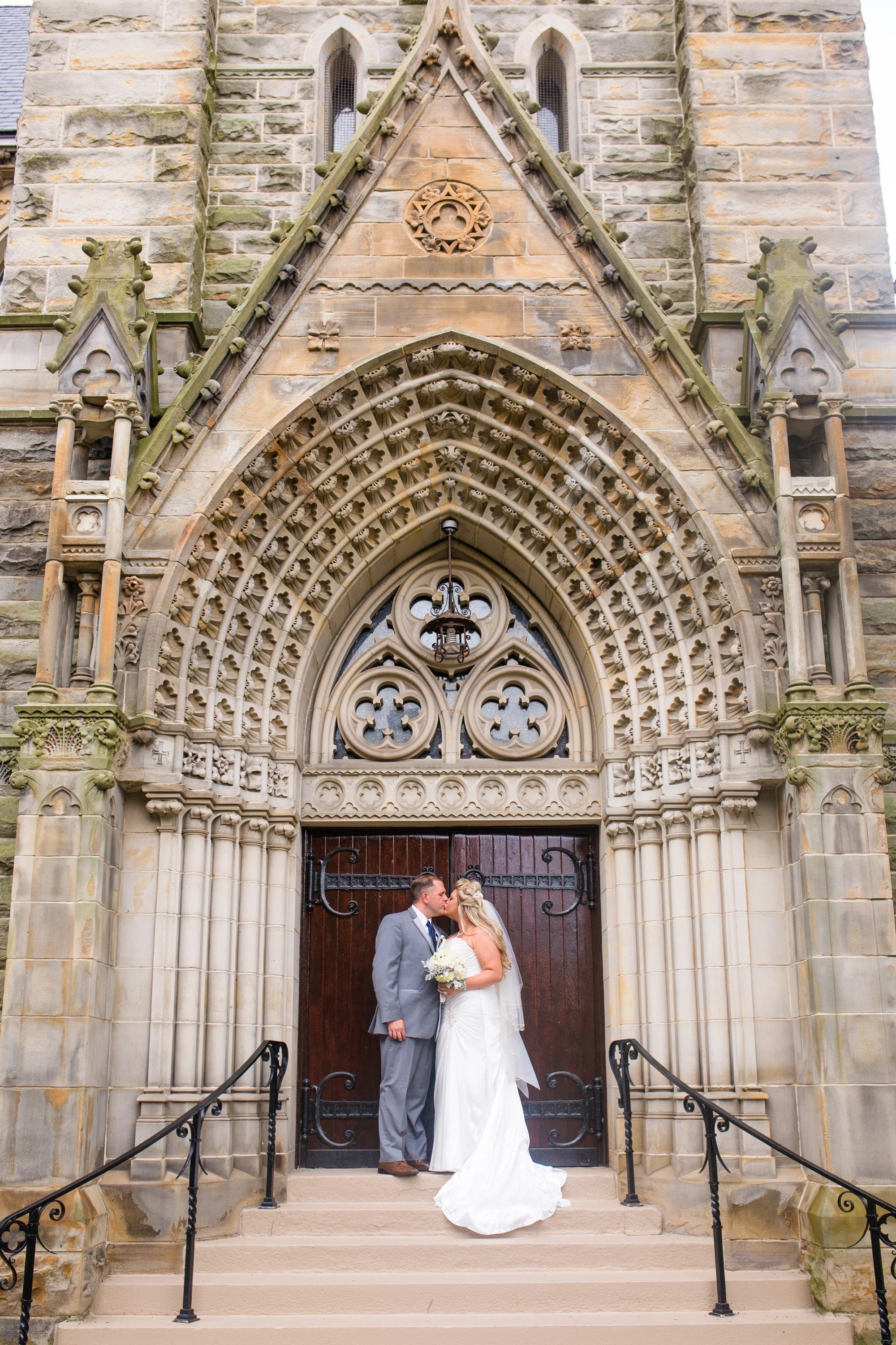 cranberry township wedding photographer, zelienople wedding photographer, pittsburgh wedding photographer, calvary united methodist church wedding photos