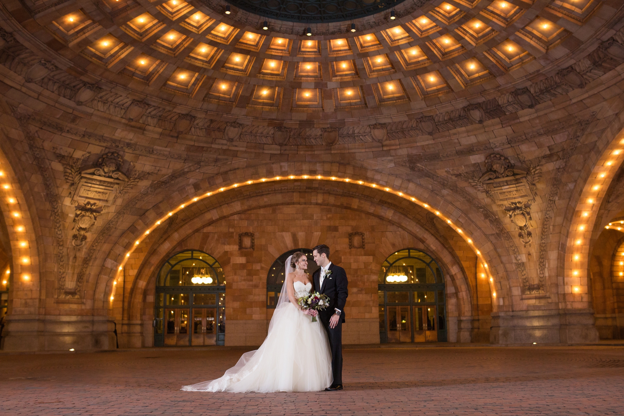 the pennsylvanian wedding photographer, the pennsylvanian wedding pictures, pittsburgh wedding venues, pittsburgh wedding photographer, the pennsylvanian pittsburgh, hotel monaco wedding pictures