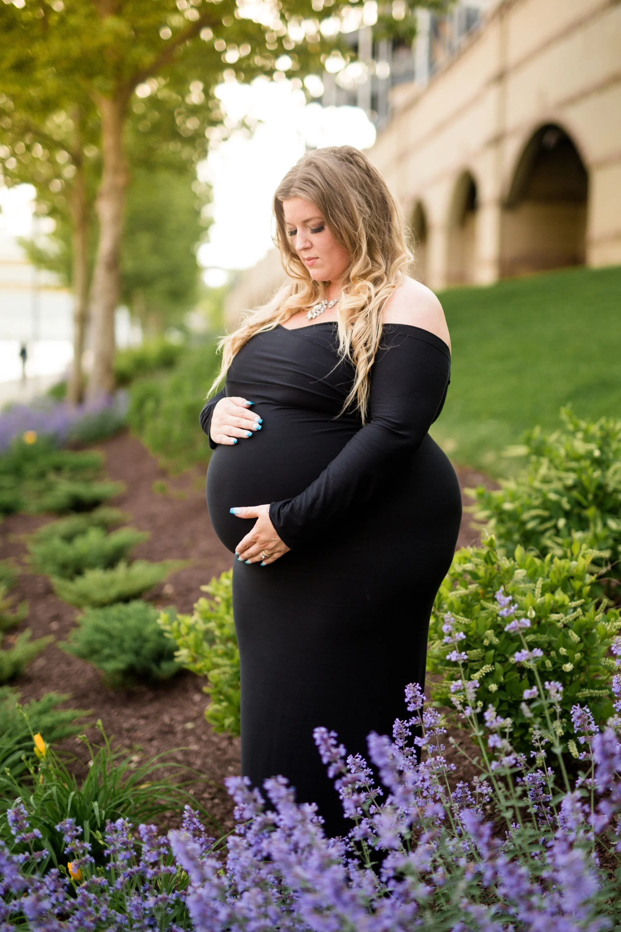 pittsburgh maternity photographer, pittsburgh family photographer, allegheny commons park, north side, north shore, cranberry township family photographer