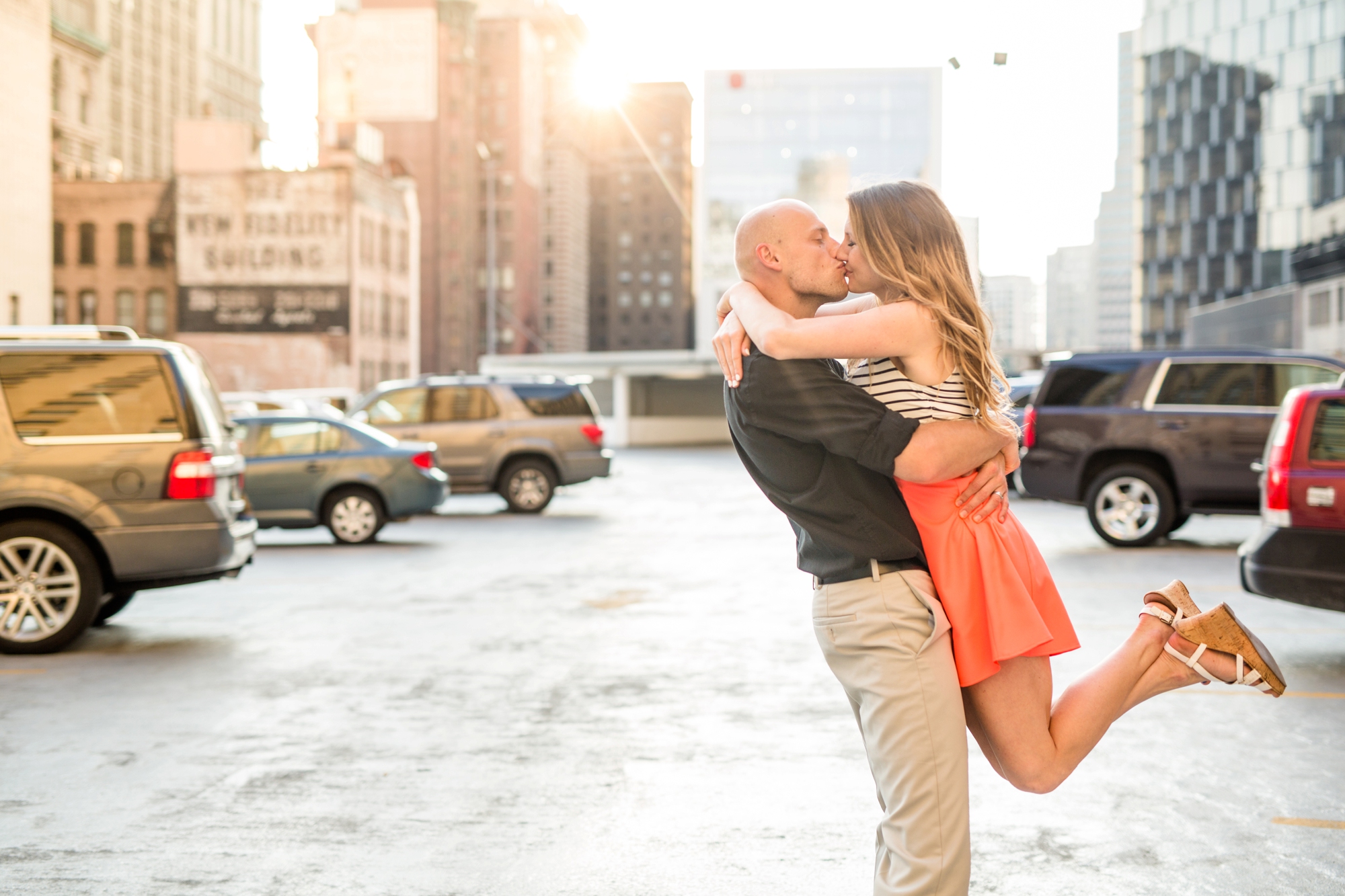 downtown pittsburgh engagement photos, downtown pittsburgh engagement pictures, pittsburgh wedding photographer, downtown pittsburgh wedding photographer