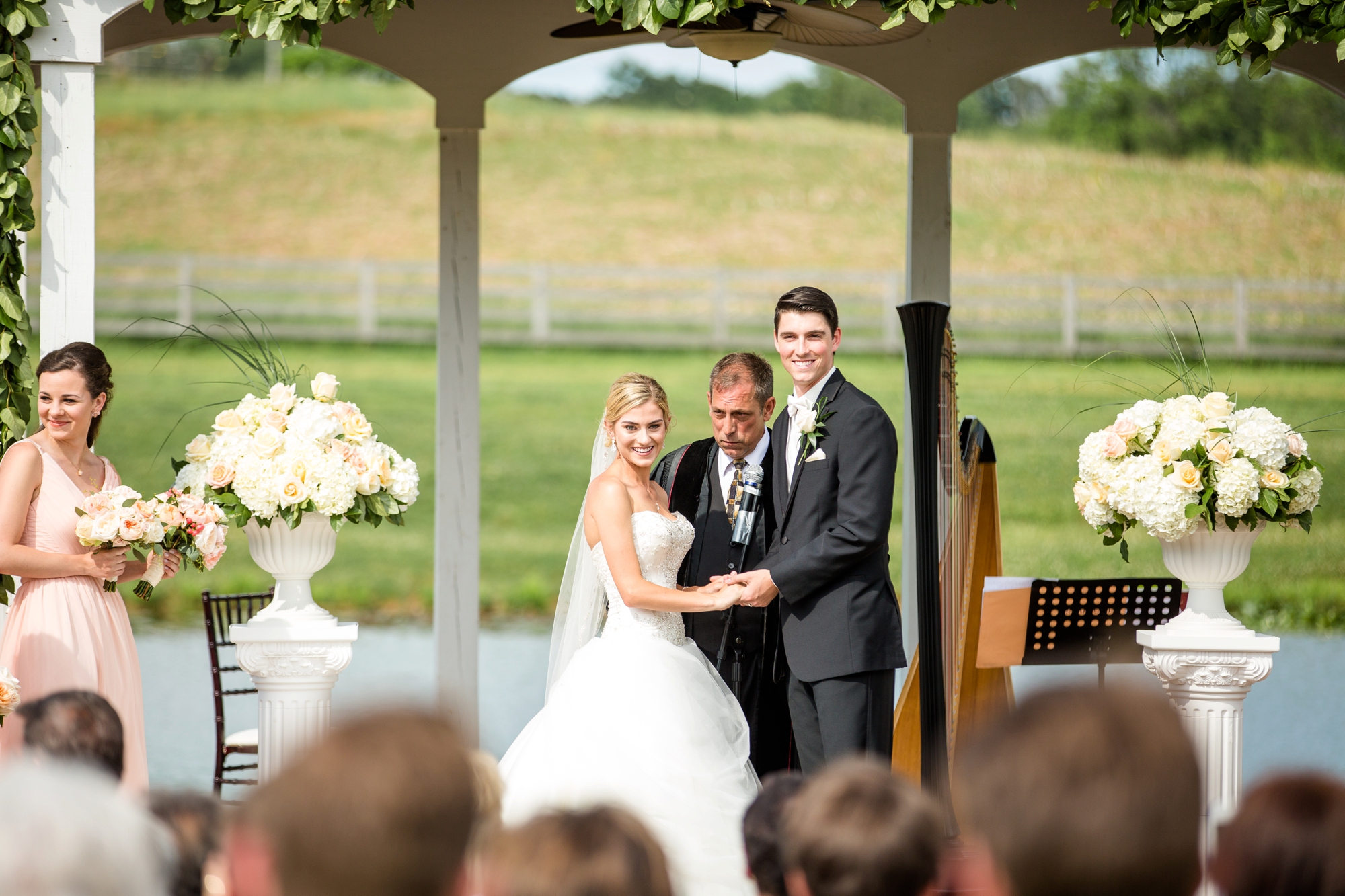pittsburgh wedding photographer, lingrow farm wedding, lingrow farms wedding photographer, renaissance pittsburgh hotel wedding, cranberry township wedding photographer, leechburg wedding photographer