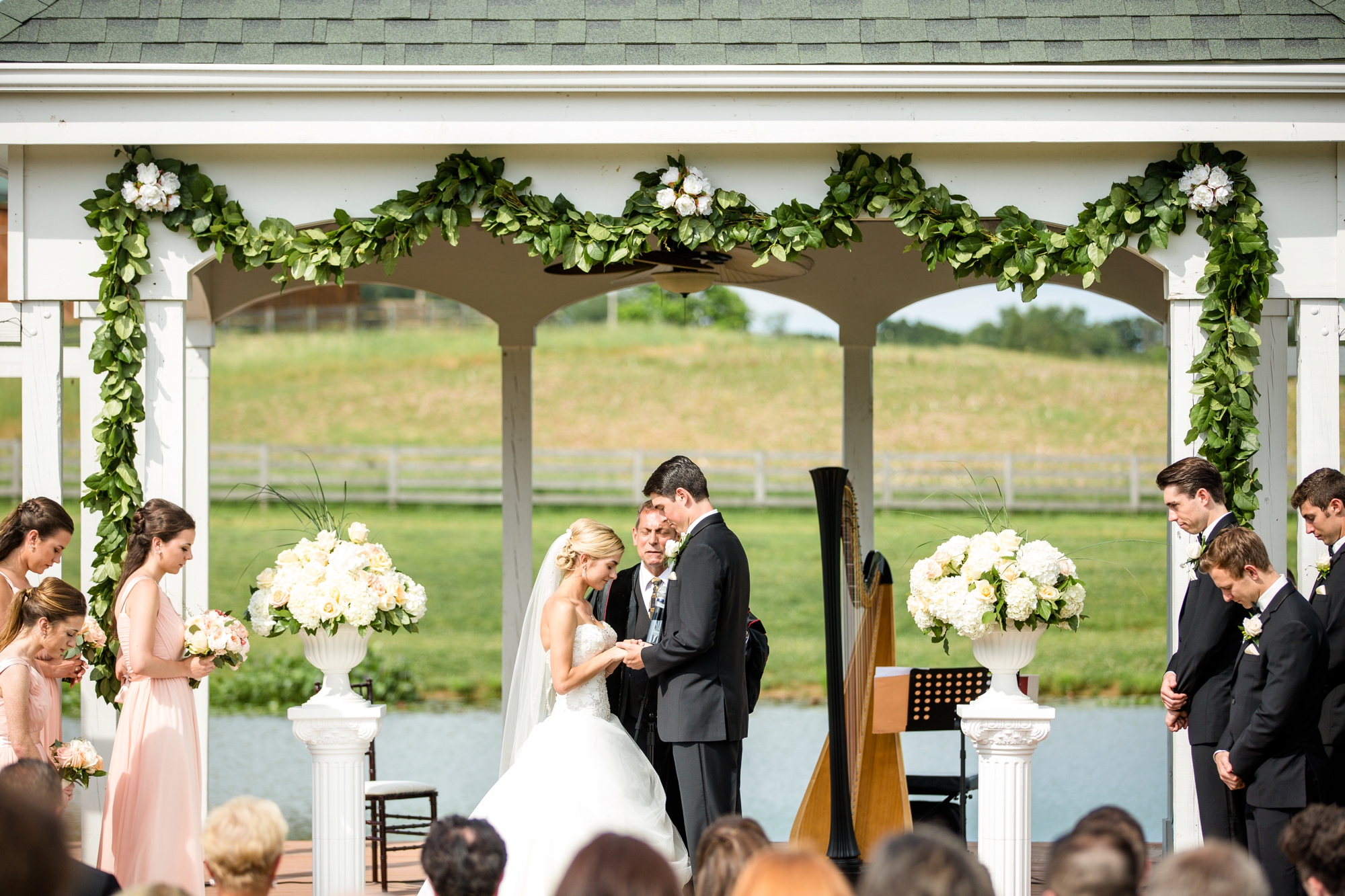 pittsburgh wedding photographer, lingrow farm wedding, lingrow farms wedding photographer, renaissance pittsburgh hotel wedding, cranberry township wedding photographer, leechburg wedding photographer