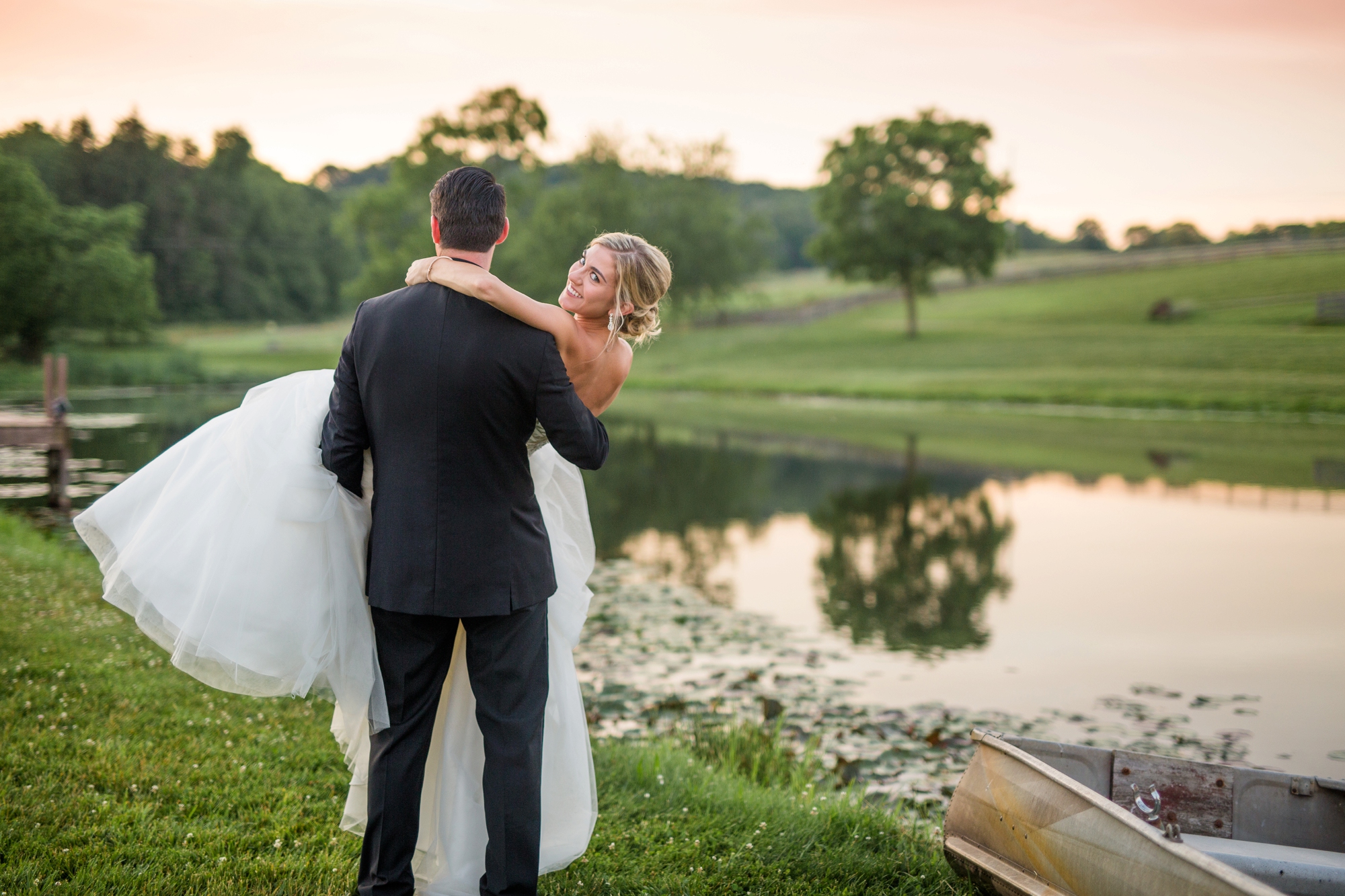 pittsburgh wedding photographer, lingrow farm wedding, lingrow farms wedding photographer, renaissance pittsburgh hotel wedding, cranberry township wedding photographer, leechburg wedding photographer