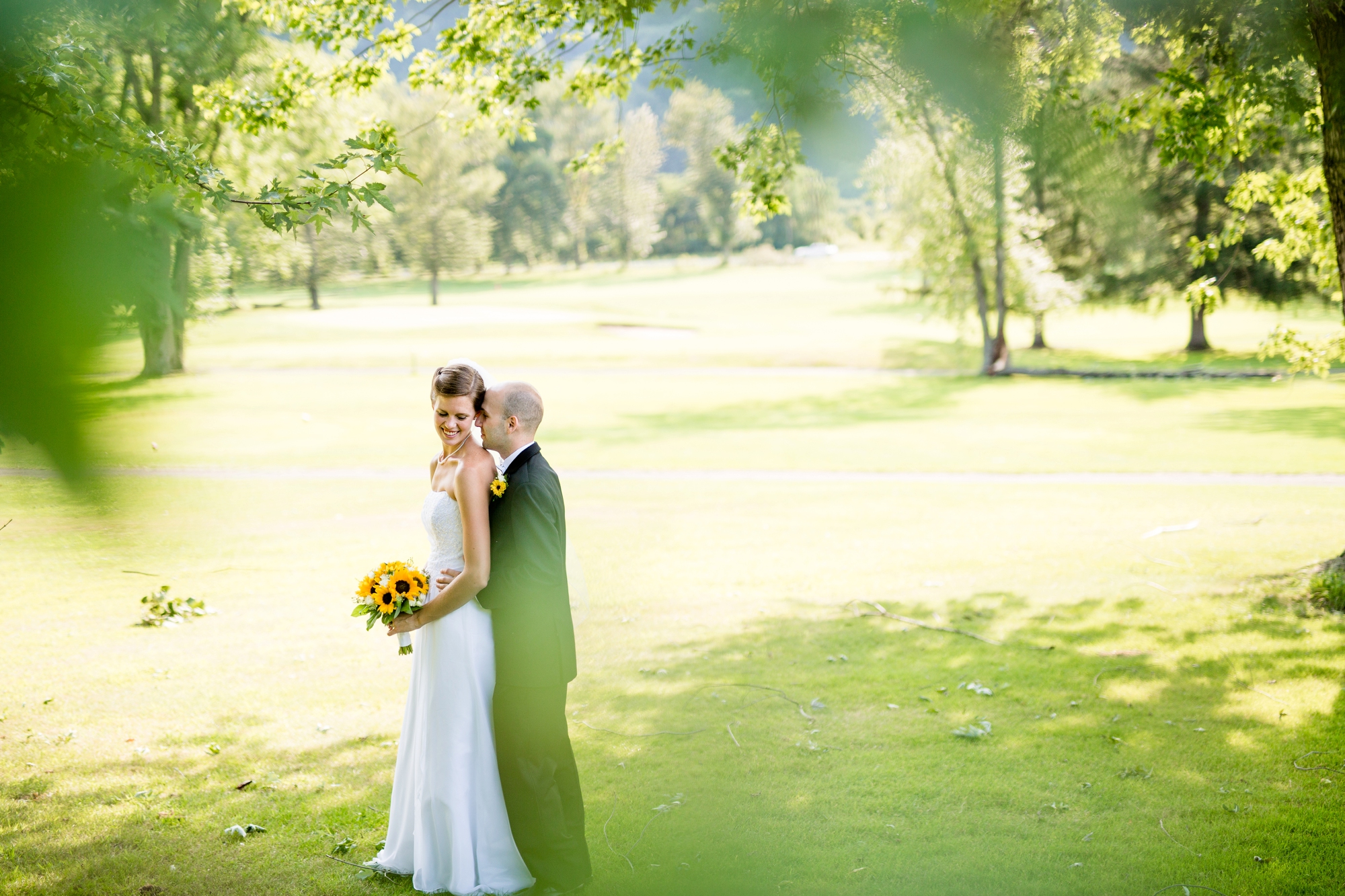 First United Presbyterian Church Tarentum wedding photos, River Forest Country Club wedding photos, River Forest Country Club wedding pictures, pittsburgh wedding photographer