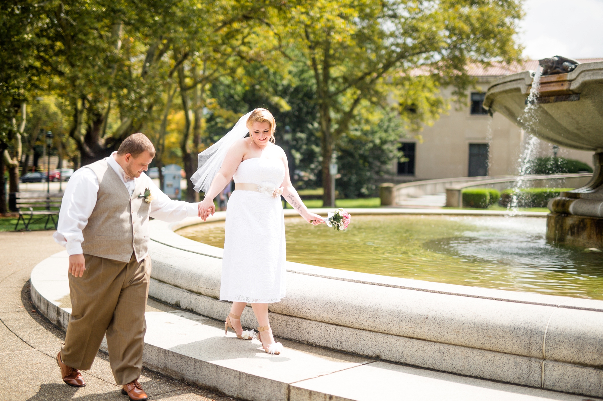 phipps conservatory wedding photos, roberto clemente bridge wedding pictures, yellow bridge pittsburgh wedding photos, pittsburgh elopement photographer, pittsburgh wedding photographer