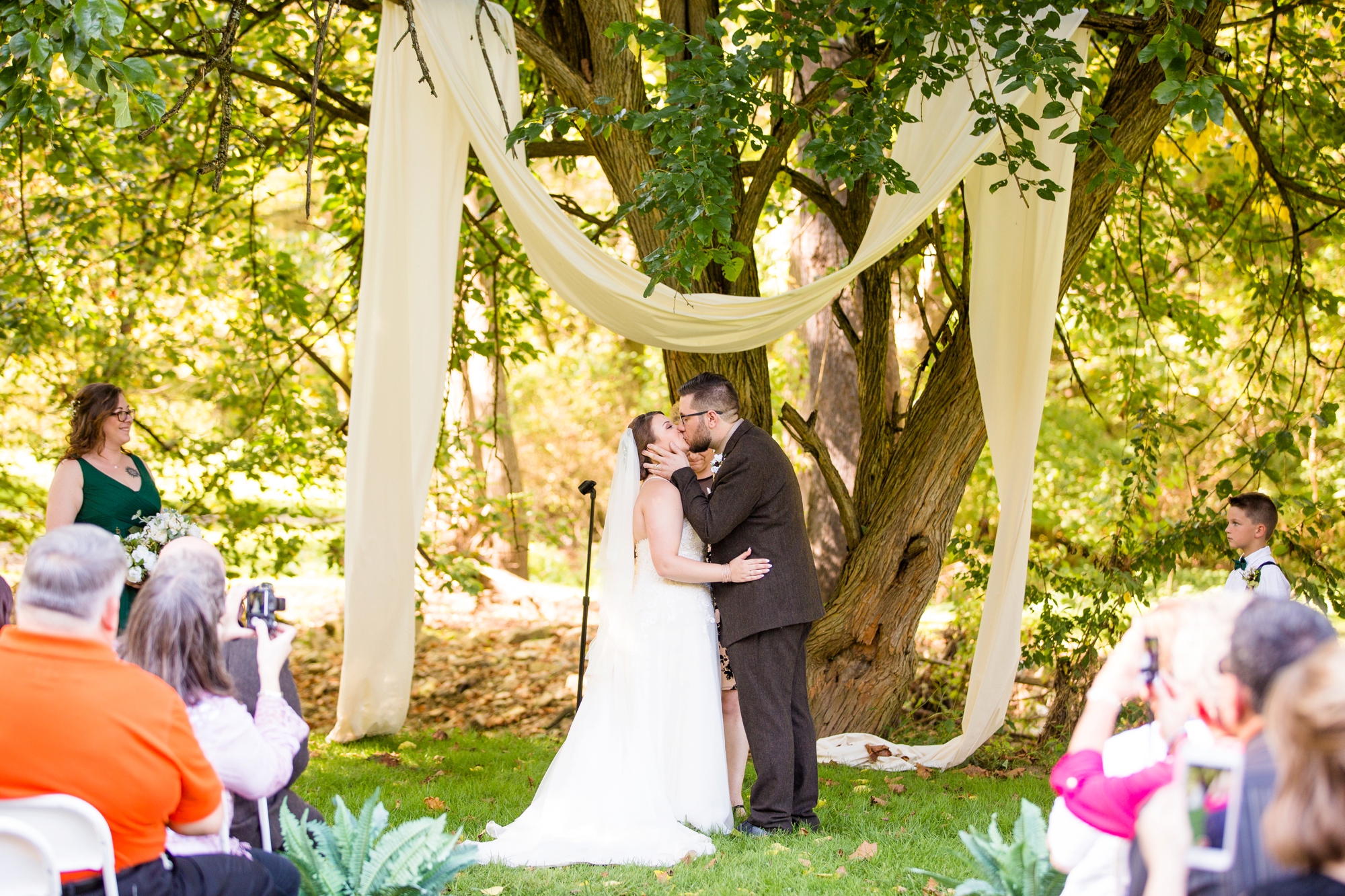 mingo creek wedding photos, mingo creek park wedding pictures, mingo creek park wedding ceremony, mingo creek park engagement pictures