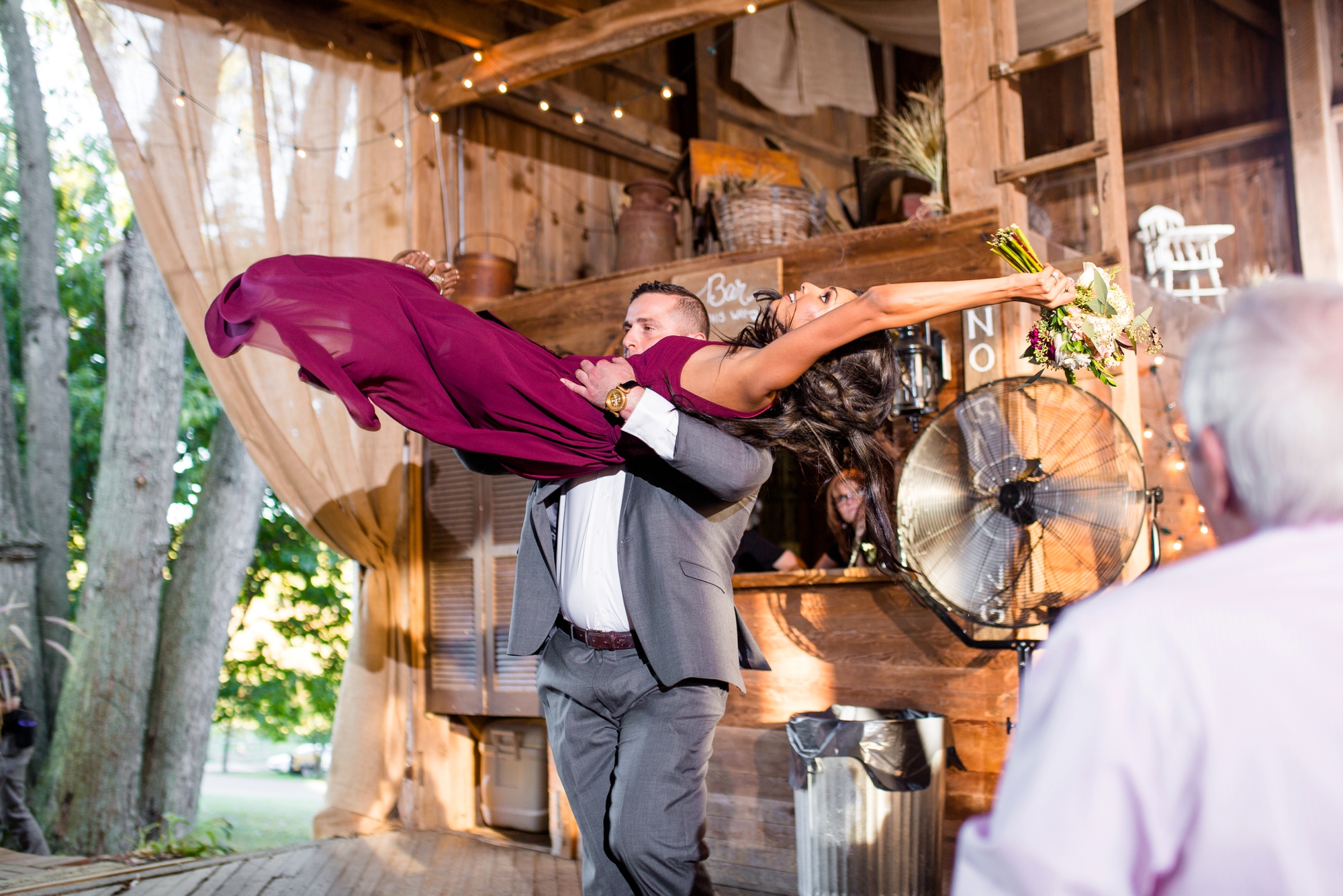 shady elms farm wedding, shady elms farm wedding pictures, pittsburgh wedding venues, farm wedding venues pittsburgh, pittsburgh wedding photographer, shady elms wedding photographer