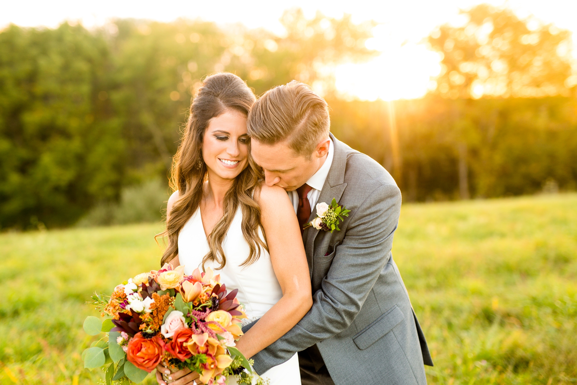 shady elms farm wedding, shady elms farm wedding pictures, pittsburgh wedding venues, farm wedding venues pittsburgh, pittsburgh wedding photographer, shady elms wedding photographer