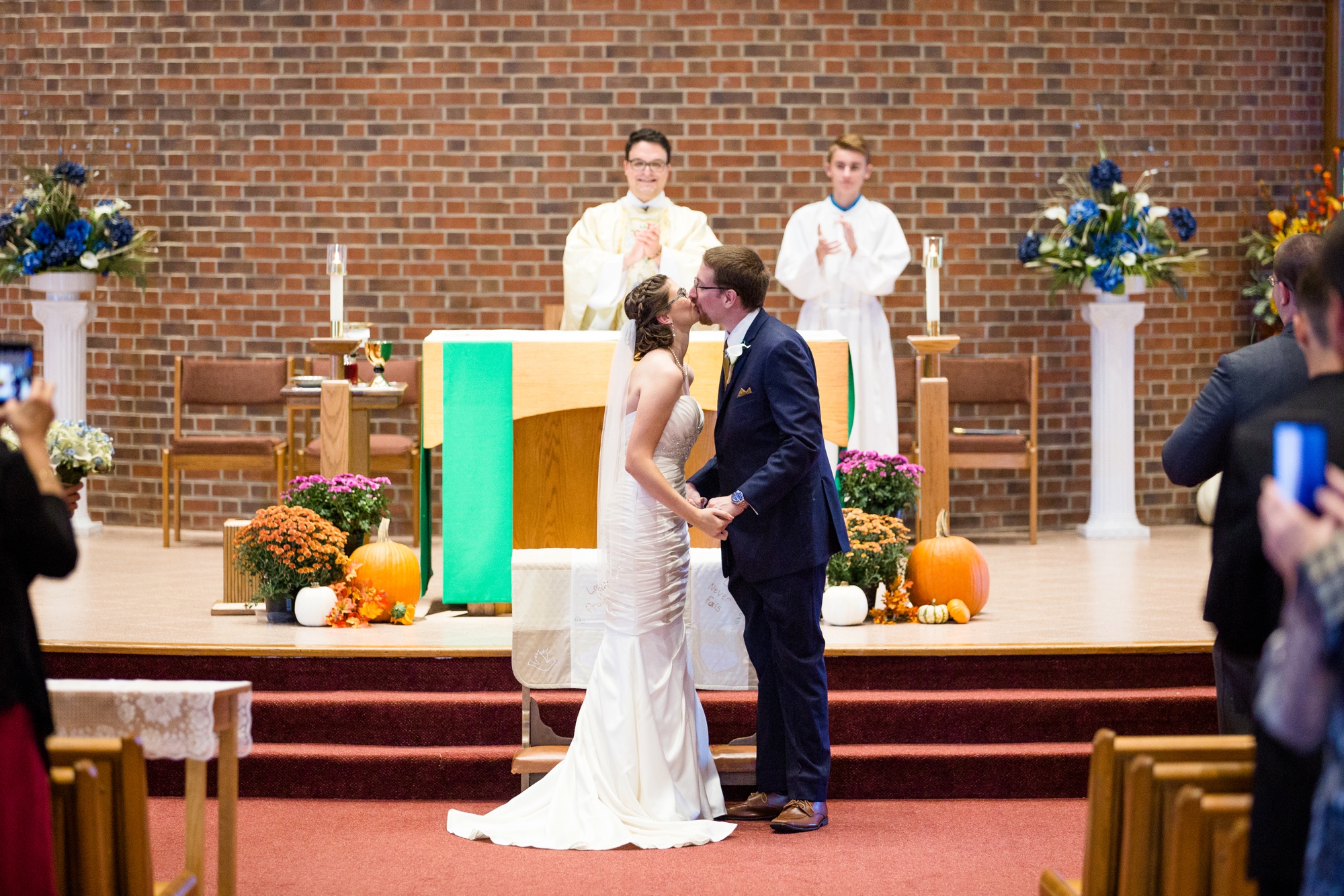 cranberry township wedding photographer, st ferdinand's catholic church photos, camelot banquet hall wedding photos, cranberry township wedding venues
