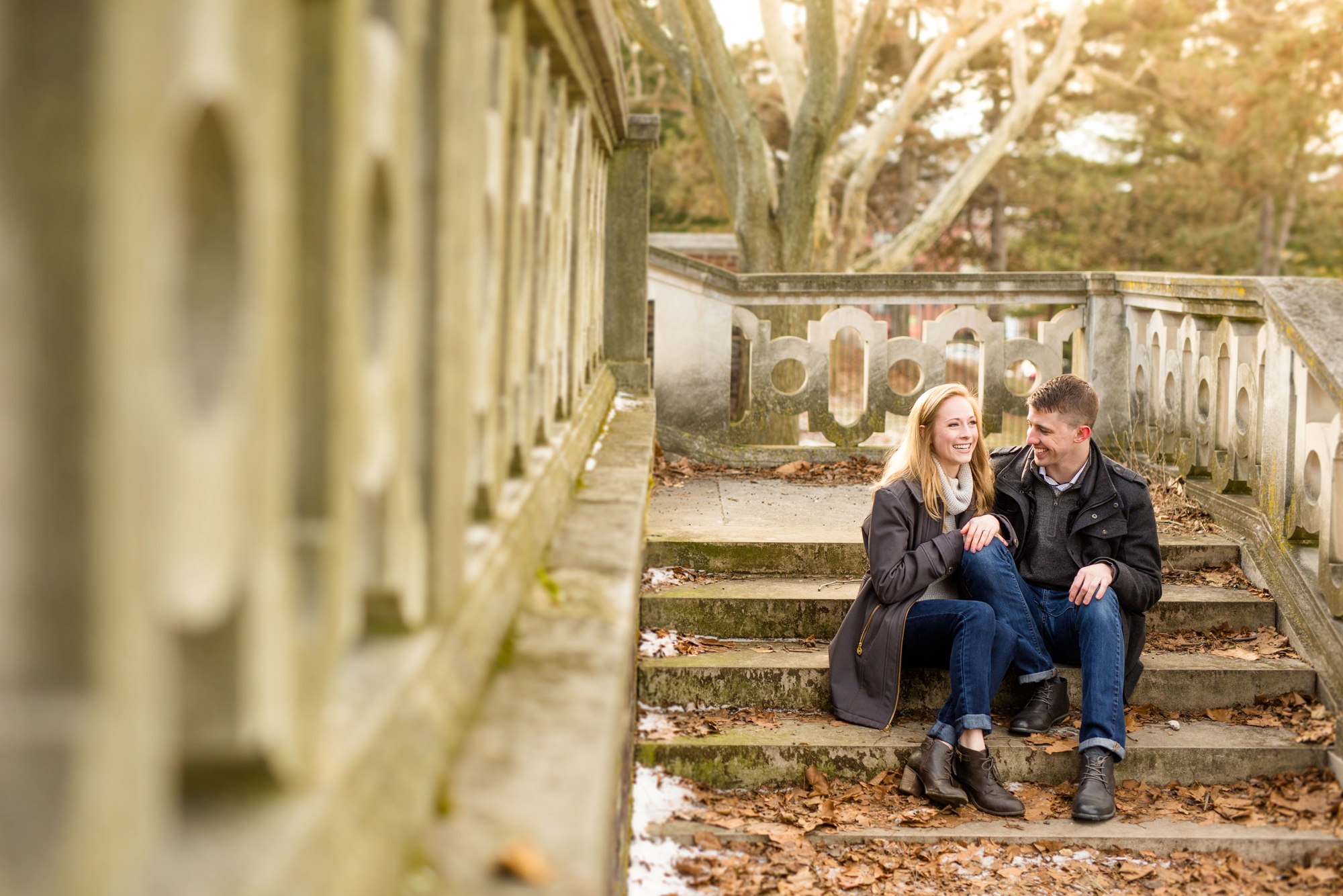 mellon park engagement photos, mellon park wedding photos, mellon park wedding pictures, downtown pittsburgh engagement photos, pittsburgh wedding photographer, pittsburgh engagement photographer