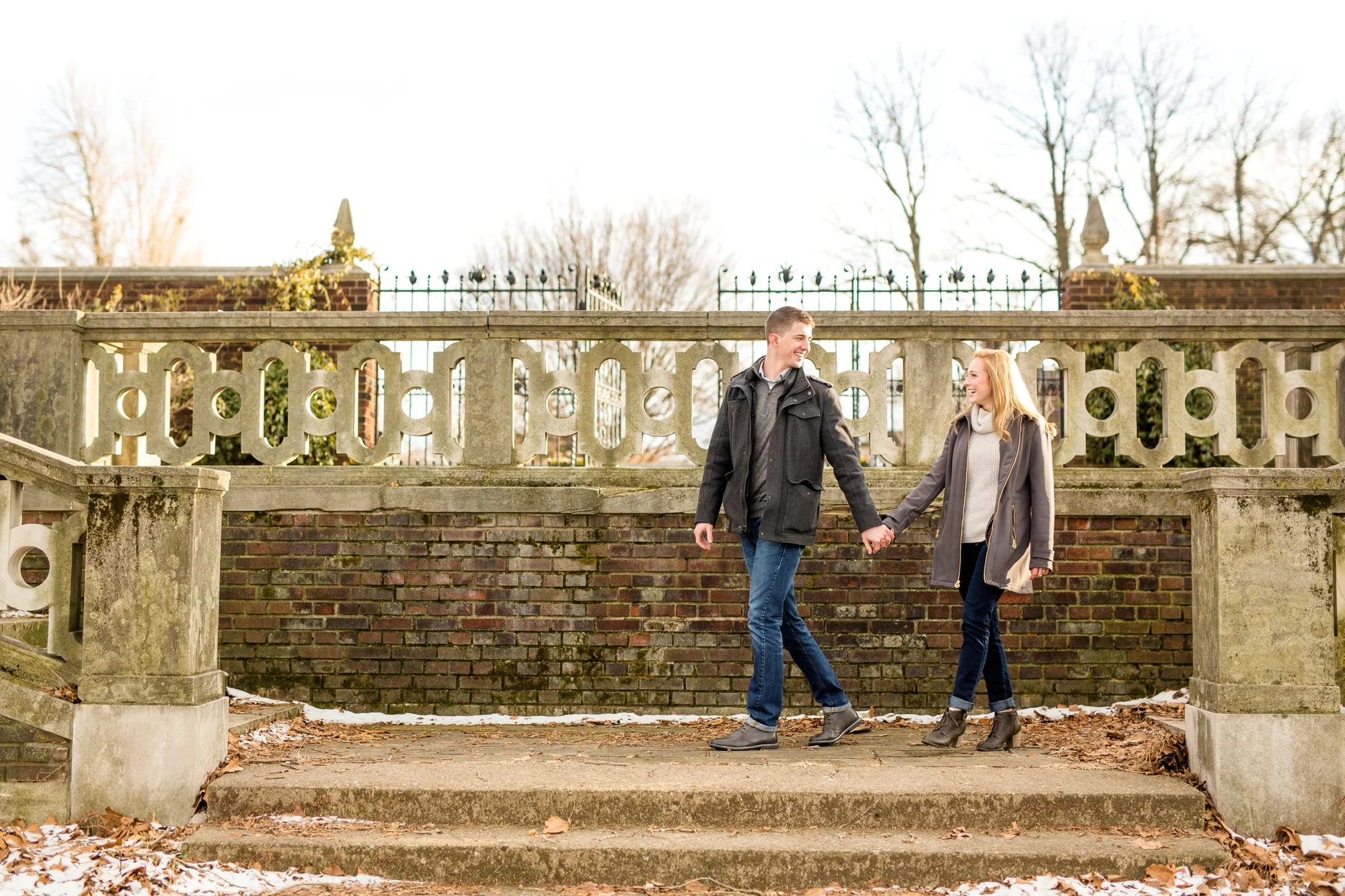 mellon park engagement photos, mellon park wedding photos, mellon park wedding pictures, downtown pittsburgh engagement photos, pittsburgh wedding photographer, pittsburgh engagement photographer