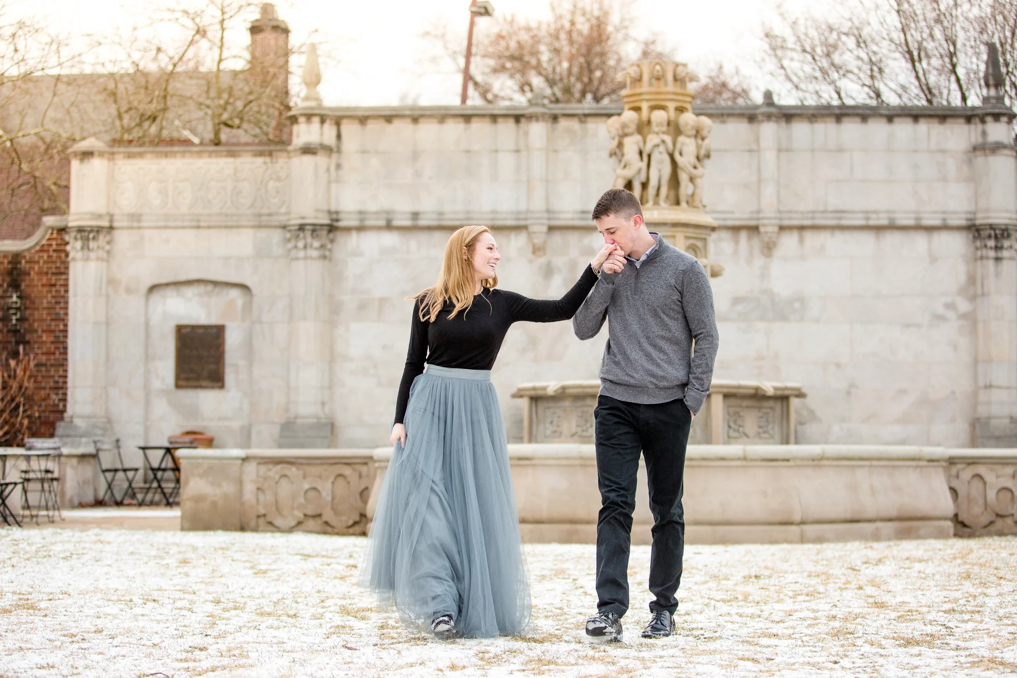 mellon park engagement photos, mellon park wedding photos, mellon park wedding pictures, downtown pittsburgh engagement photos, pittsburgh wedding photographer, pittsburgh engagement photographer