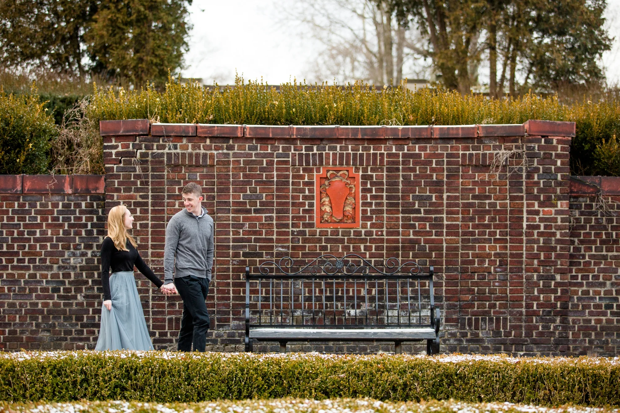 mellon park engagement photos, mellon park wedding photos, mellon park wedding pictures, downtown pittsburgh engagement photos, pittsburgh wedding photographer, pittsburgh engagement photographer