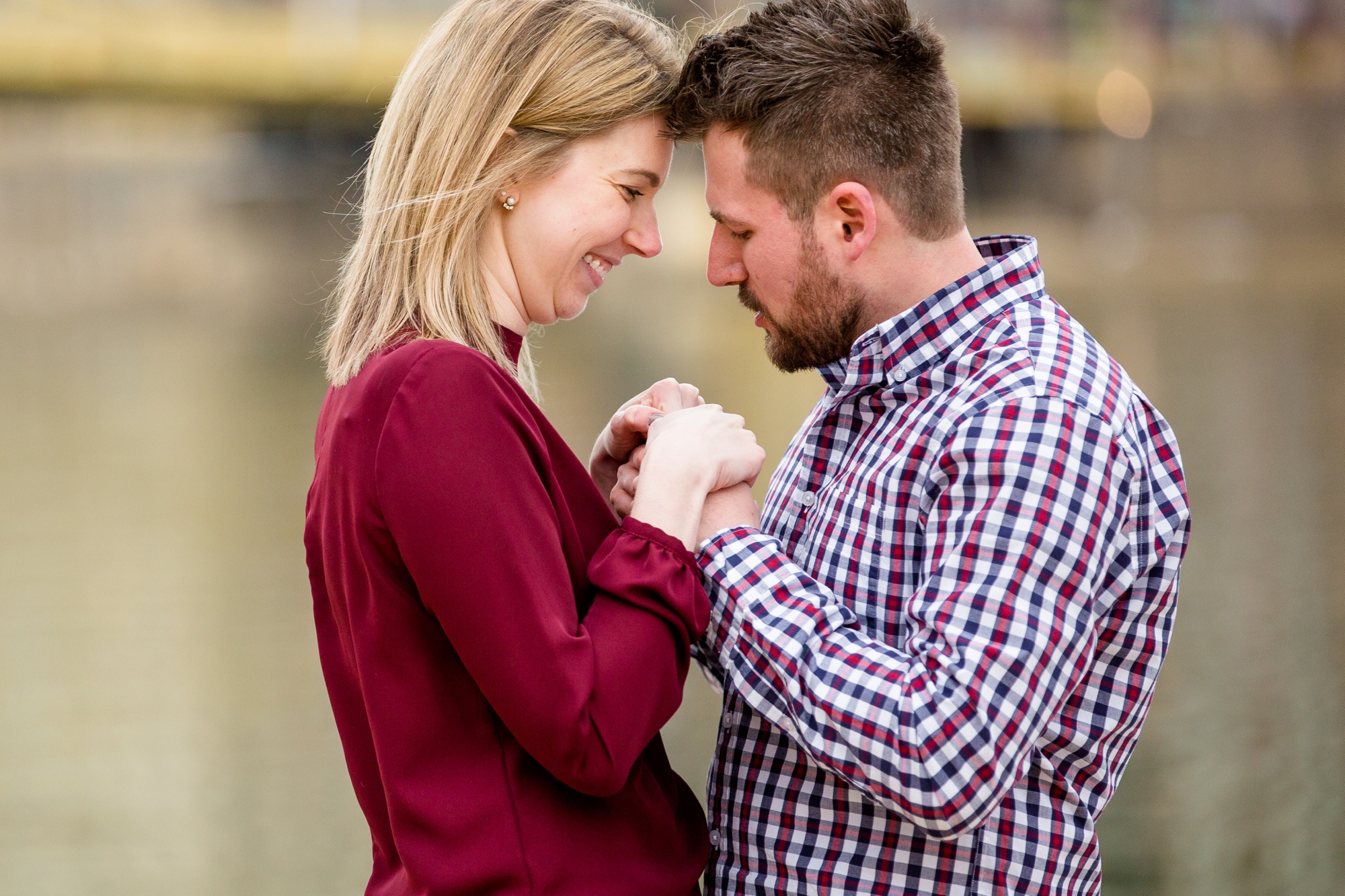 north shore engagement photos, pittsburgh wedding photographer, downtown pittsburgh engagement pictures