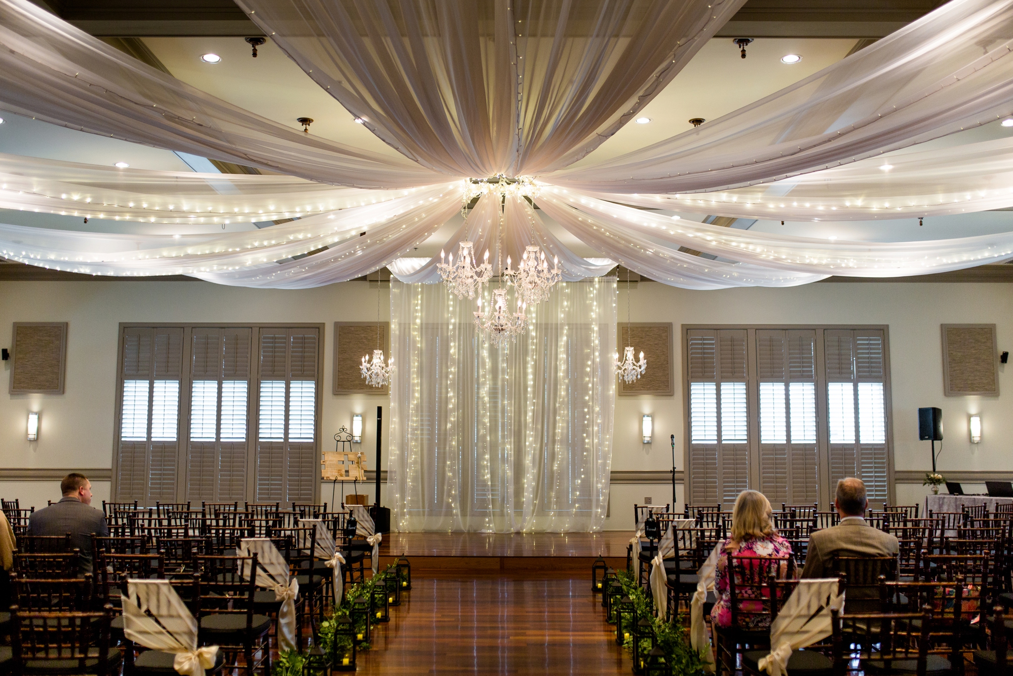 noahs event venue cranberry township photos, noah's wedding venue cranberry township photos, cranberry township wedding photographer, pittsburgh wedding photographer, noahs wedding photos cranberry