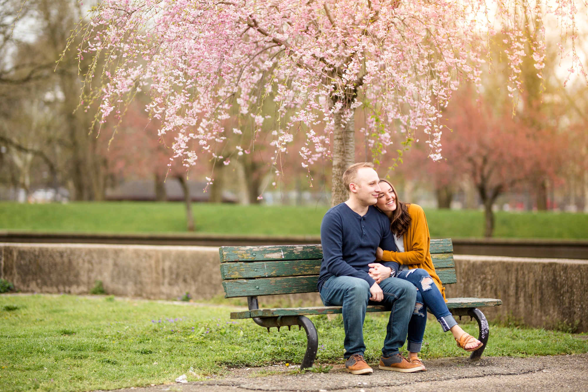 allegheny commons park engagement photos, north shore engagement photos, north side engagement photos, mexican war streets, spring pittsburgh engagement, pittsburgh wedding photos