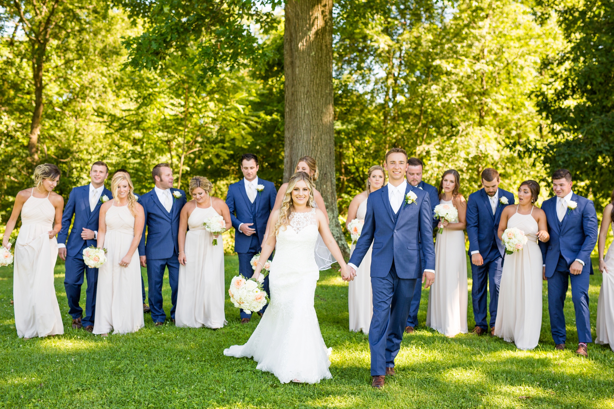 renshaw family farms wedding photos, renshaw family farms freeport pa, pittsburgh wedding photographer, pittsburgh wedding venues, bride and groom posing ideas, wedding photo ideas