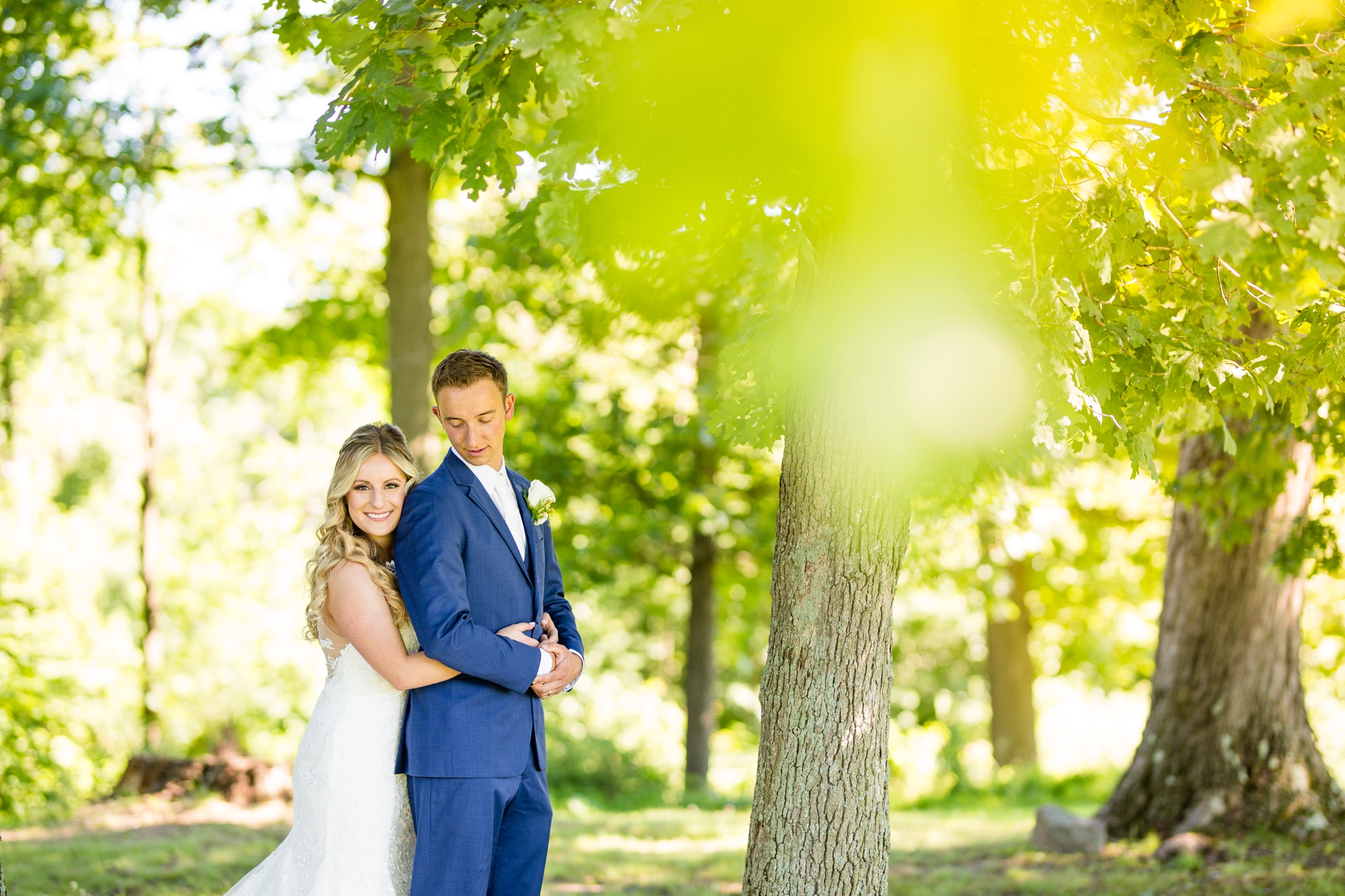 renshaw family farms wedding photos, renshaw family farms freeport pa, pittsburgh wedding photographer, pittsburgh wedding venues, bride and groom posing ideas, wedding photo ideas