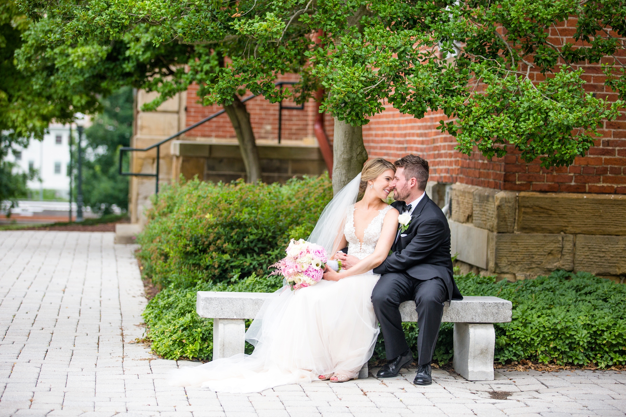 hilton garden inn southpointe, hilton garden inn southpointe wedding, hilton garden inn southpointe pa weddings, pittsburgh wedding photographer, washington and jefferson college wedding photos