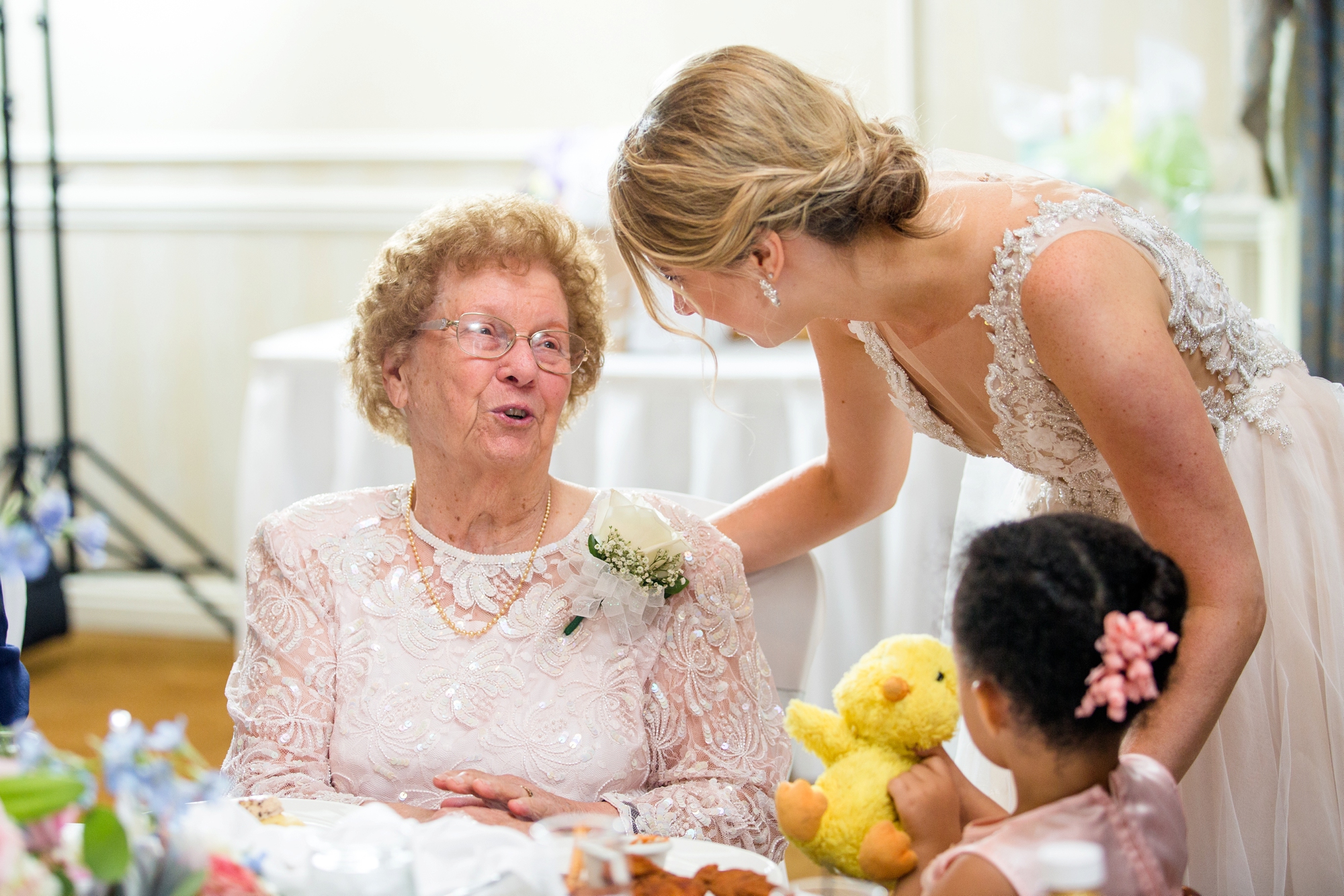 hilton garden inn southpointe, hilton garden inn southpointe wedding, hilton garden inn southpointe pa weddings, pittsburgh wedding photographer, washington and jefferson college wedding photos