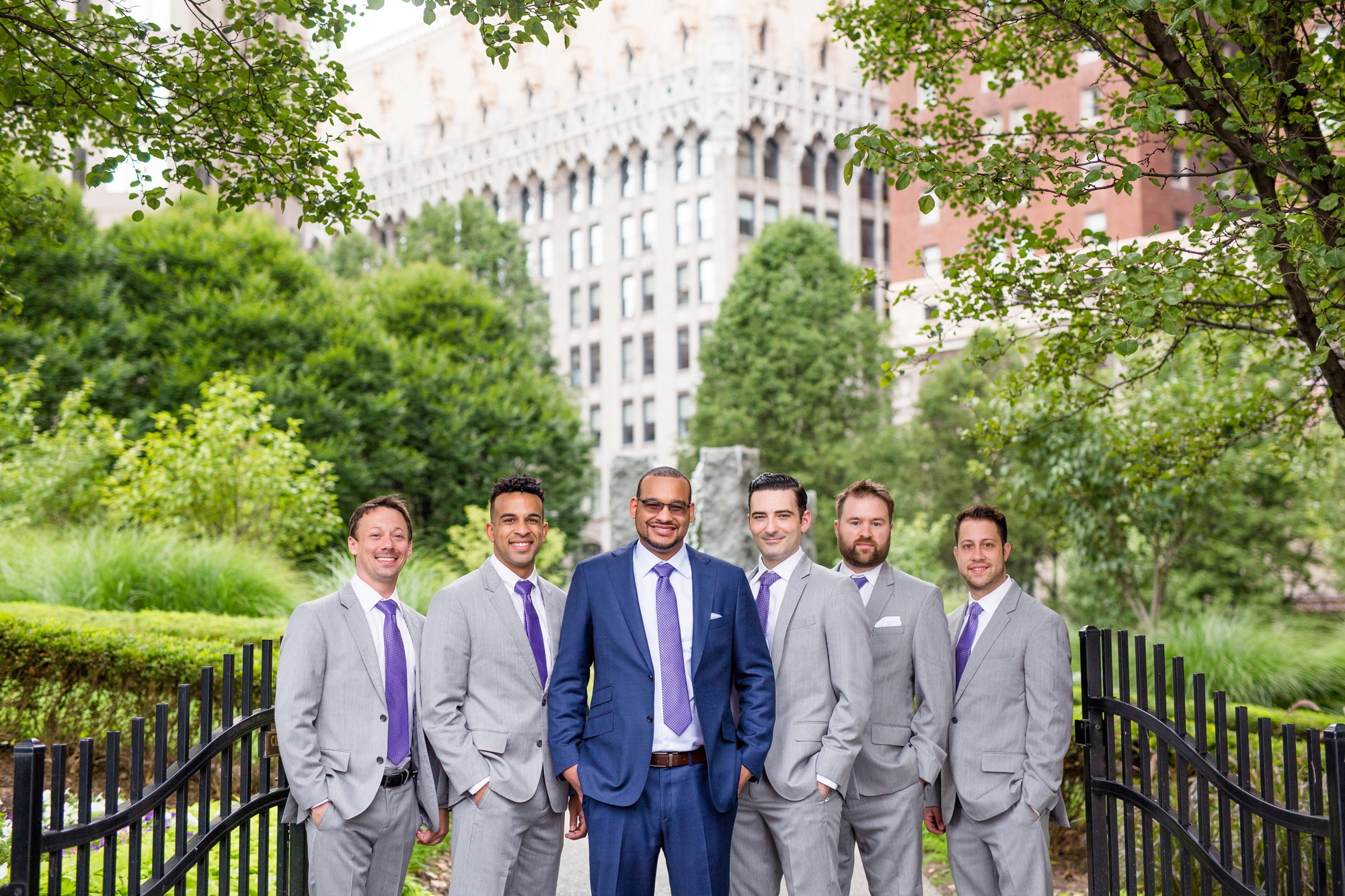 the pennsylvanian wedding photos, pittsburgh wedding venues, downtown pittsburgh wedding pictures, best locations for photoshoot in pittsburgh, the best pittsburgh wedding photographers