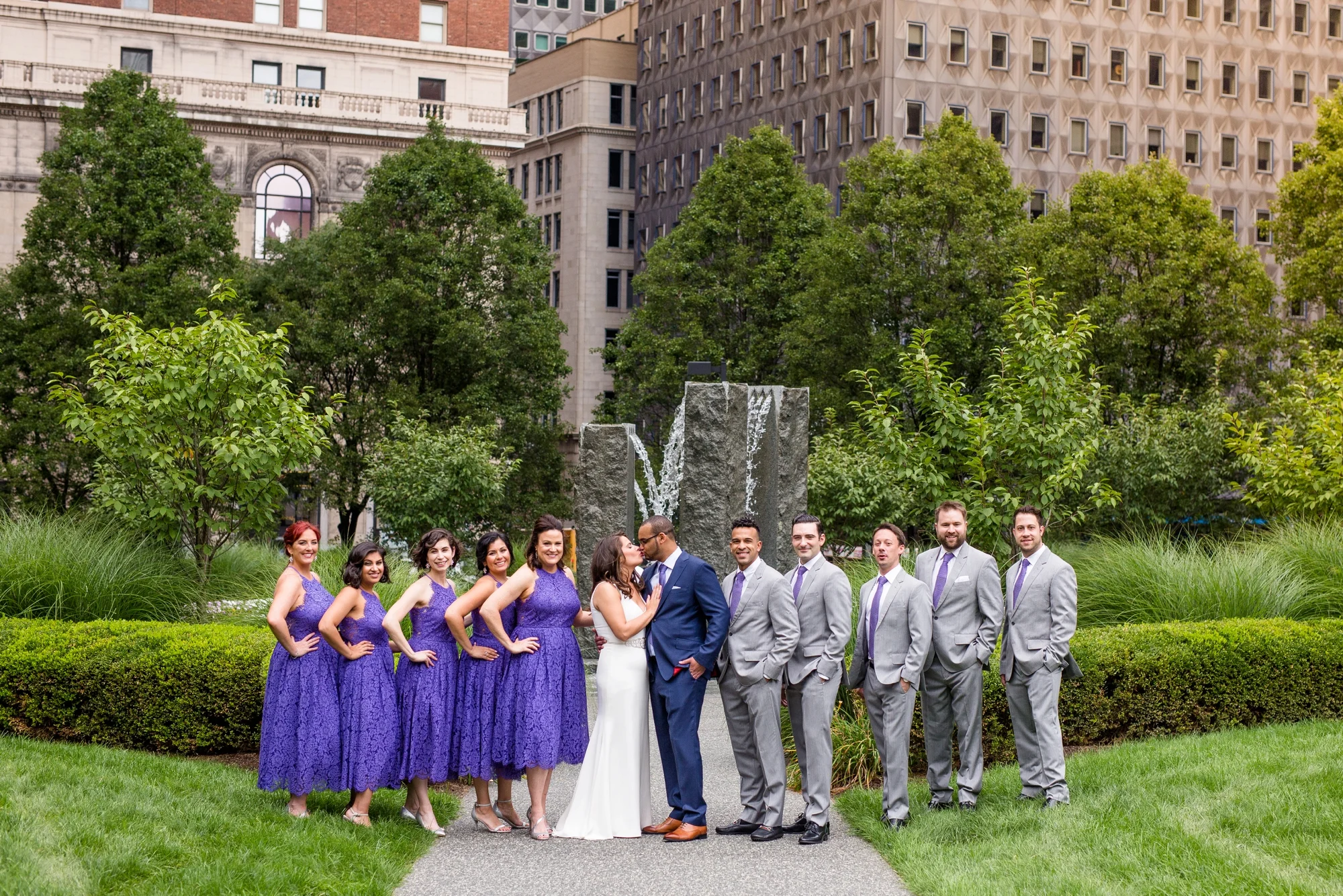 the pennsylvanian wedding photos, pittsburgh wedding venues, downtown pittsburgh wedding pictures, best locations for photoshoot in pittsburgh, the best pittsburgh wedding photographers