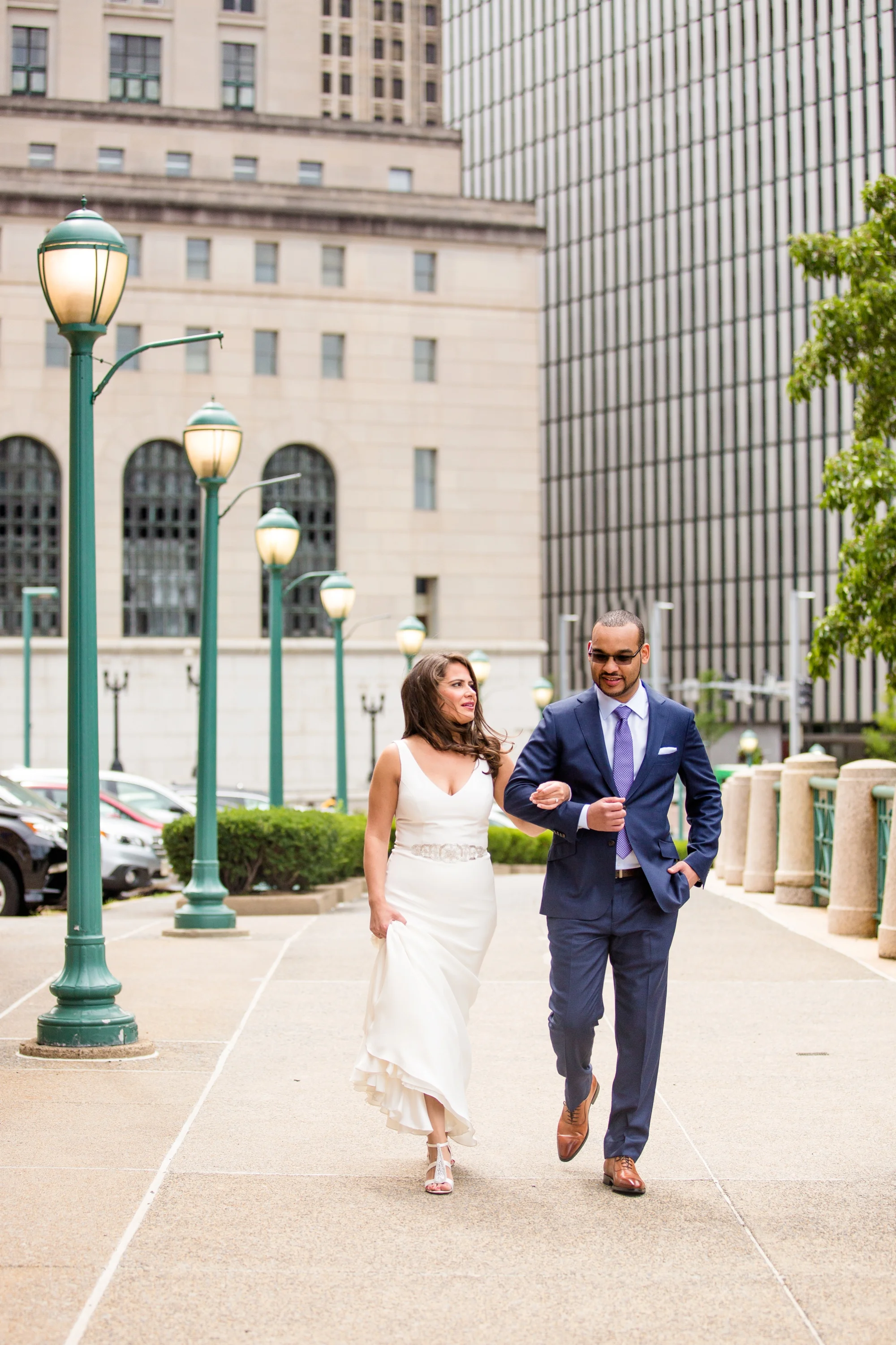 the pennsylvanian wedding photos, pittsburgh wedding venues, downtown pittsburgh wedding pictures, best locations for photoshoot in pittsburgh, the best pittsburgh wedding photographers