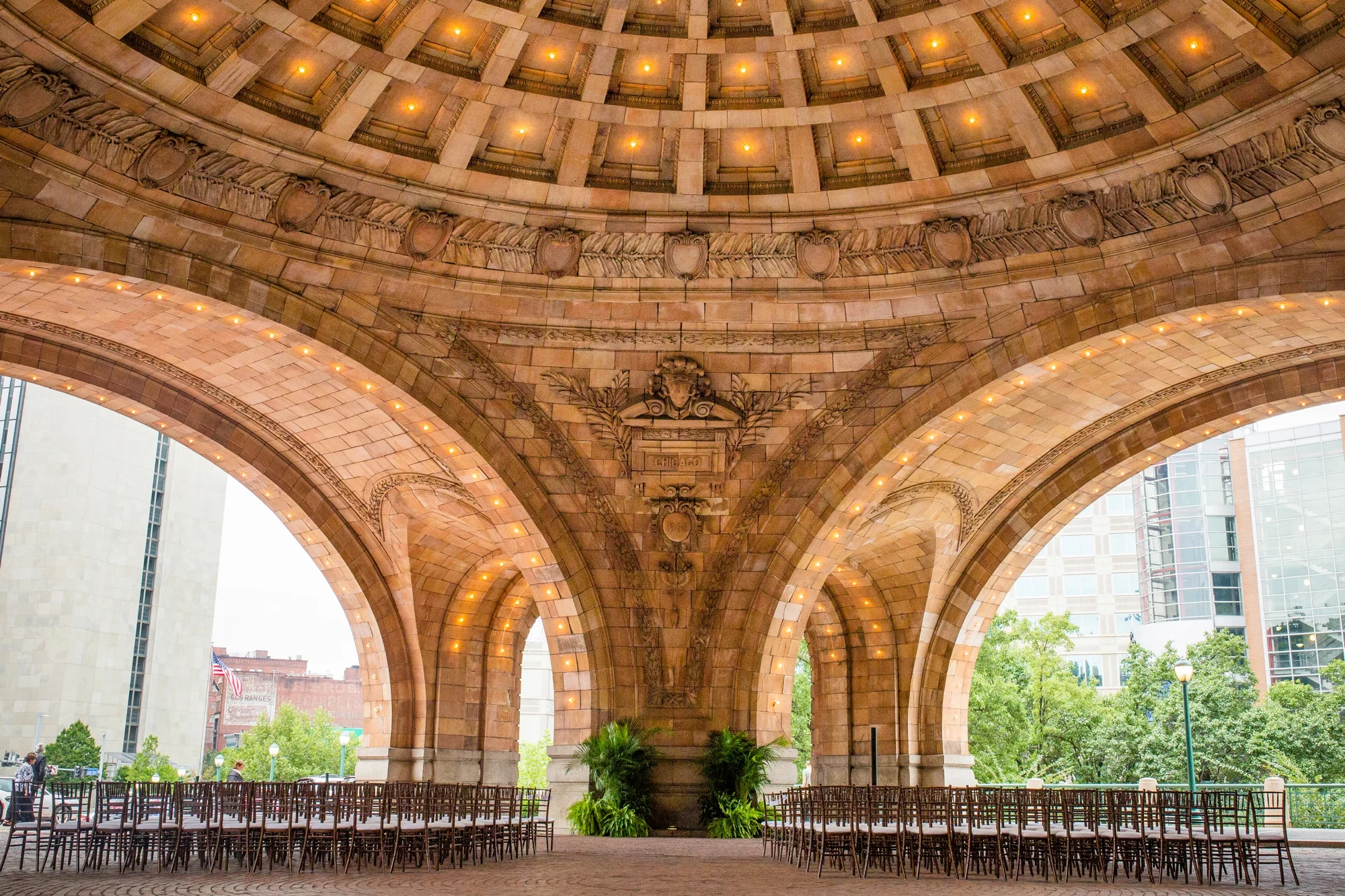 the pennsylvanian wedding photos, pittsburgh wedding venues, downtown pittsburgh wedding pictures, best locations for photoshoot in pittsburgh, the best pittsburgh wedding photographers