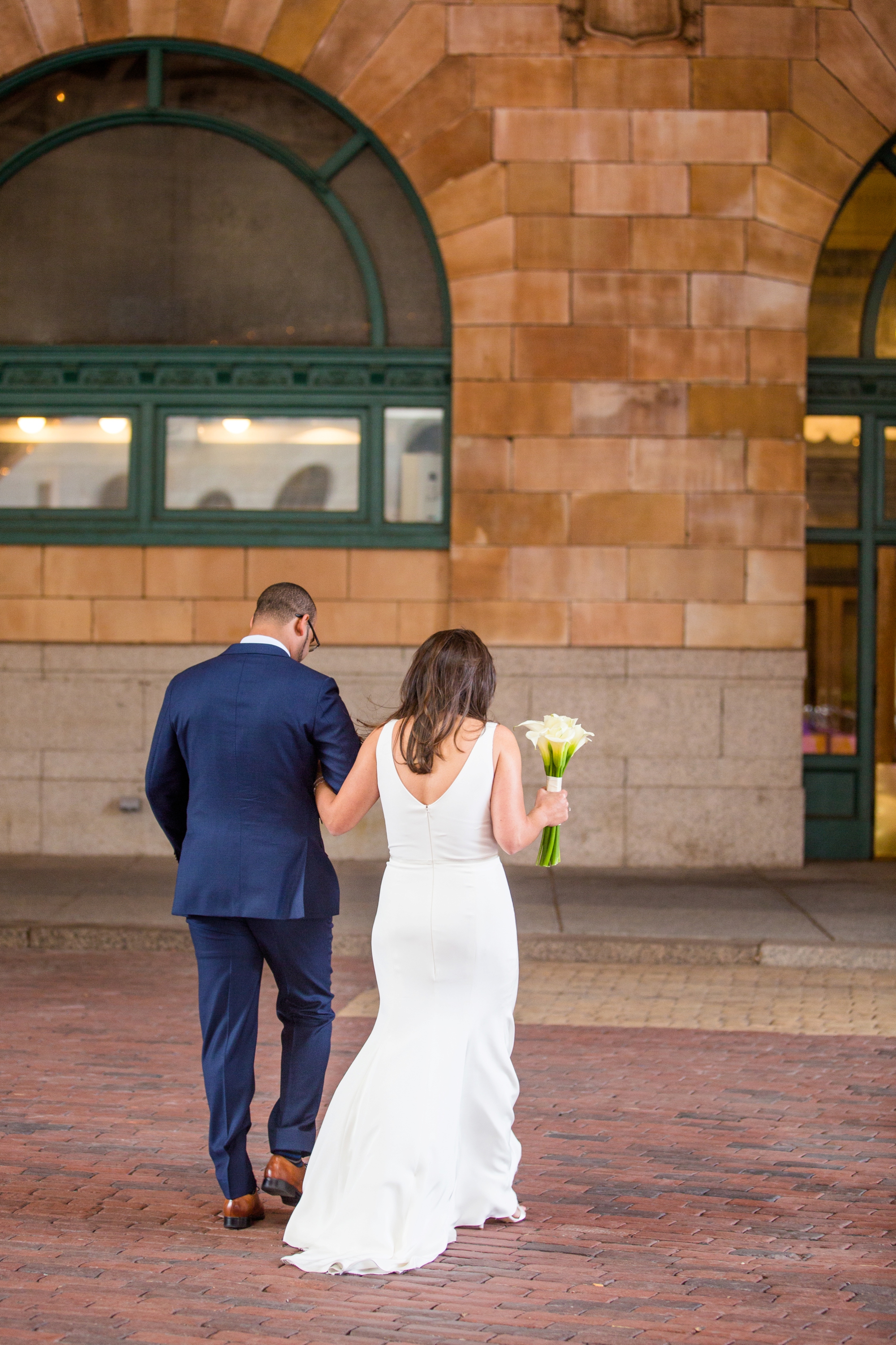the pennsylvanian wedding photos, pittsburgh wedding venues, downtown pittsburgh wedding pictures, best locations for photoshoot in pittsburgh, the best pittsburgh wedding photographers