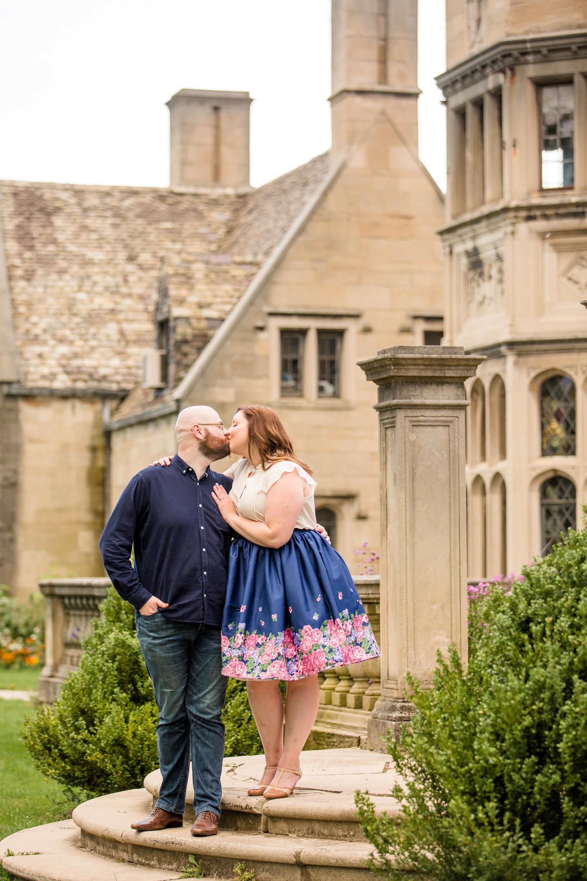 pittsburgh wedding photographer, pittsburgh engagement photos, best spot in pittsburgh for photo shoot, hartwood acres engagement pictures