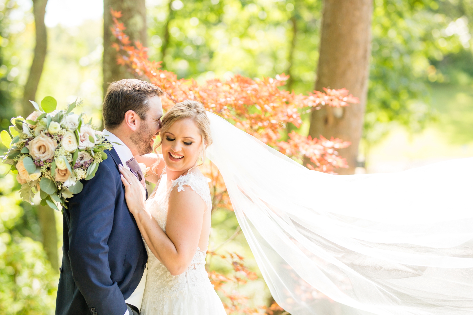 pittsburgh botanic garden wedding photos, pittsburgh wedding venues, best locations for photoshoot in pittsburgh, the best pittsburgh wedding photographers, pittsburgh botanic garden