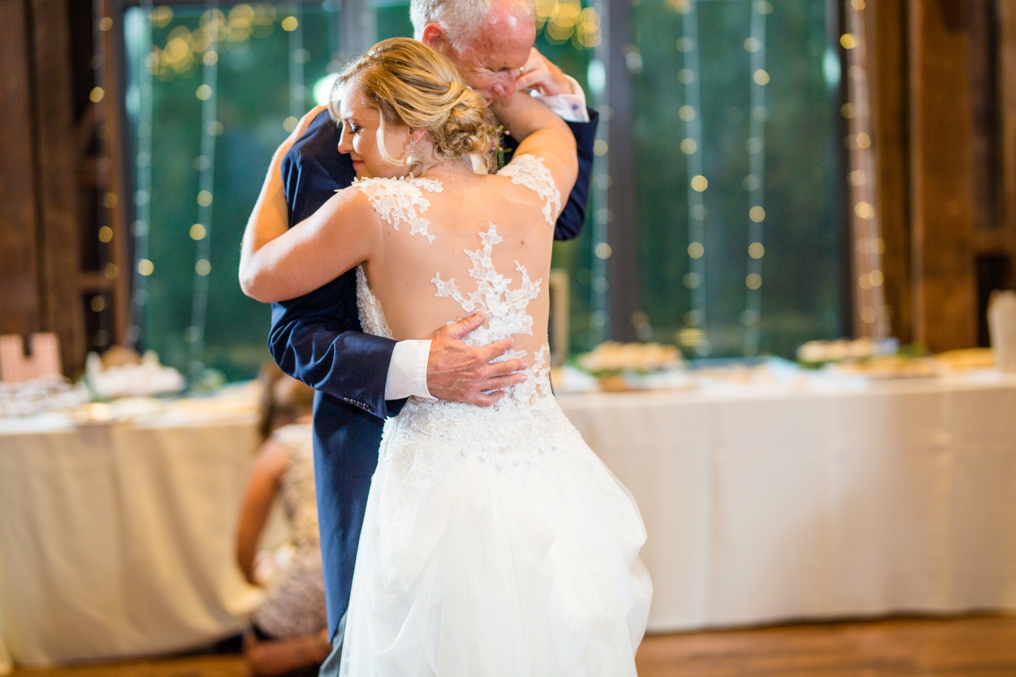 pittsburgh botanic garden wedding photos, pittsburgh wedding venues, best locations for photoshoot in pittsburgh, the best pittsburgh wedding photographers, pittsburgh botanic garden