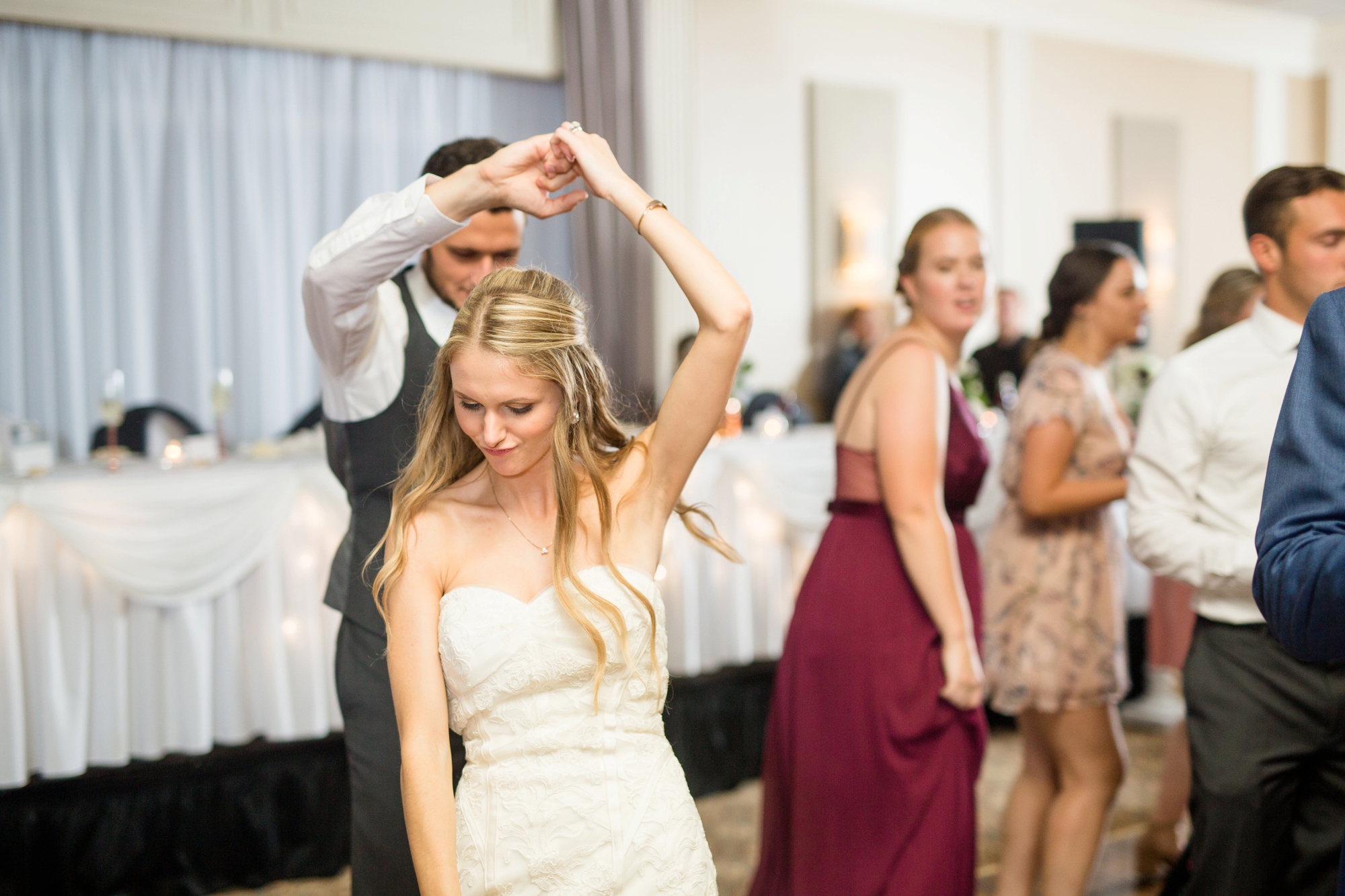 the chadwick wedding photos, pittsburgh wedding venues, best locations for photoshoot in pittsburgh, the best pittsburgh wedding photographers, the chadwick wexford pa