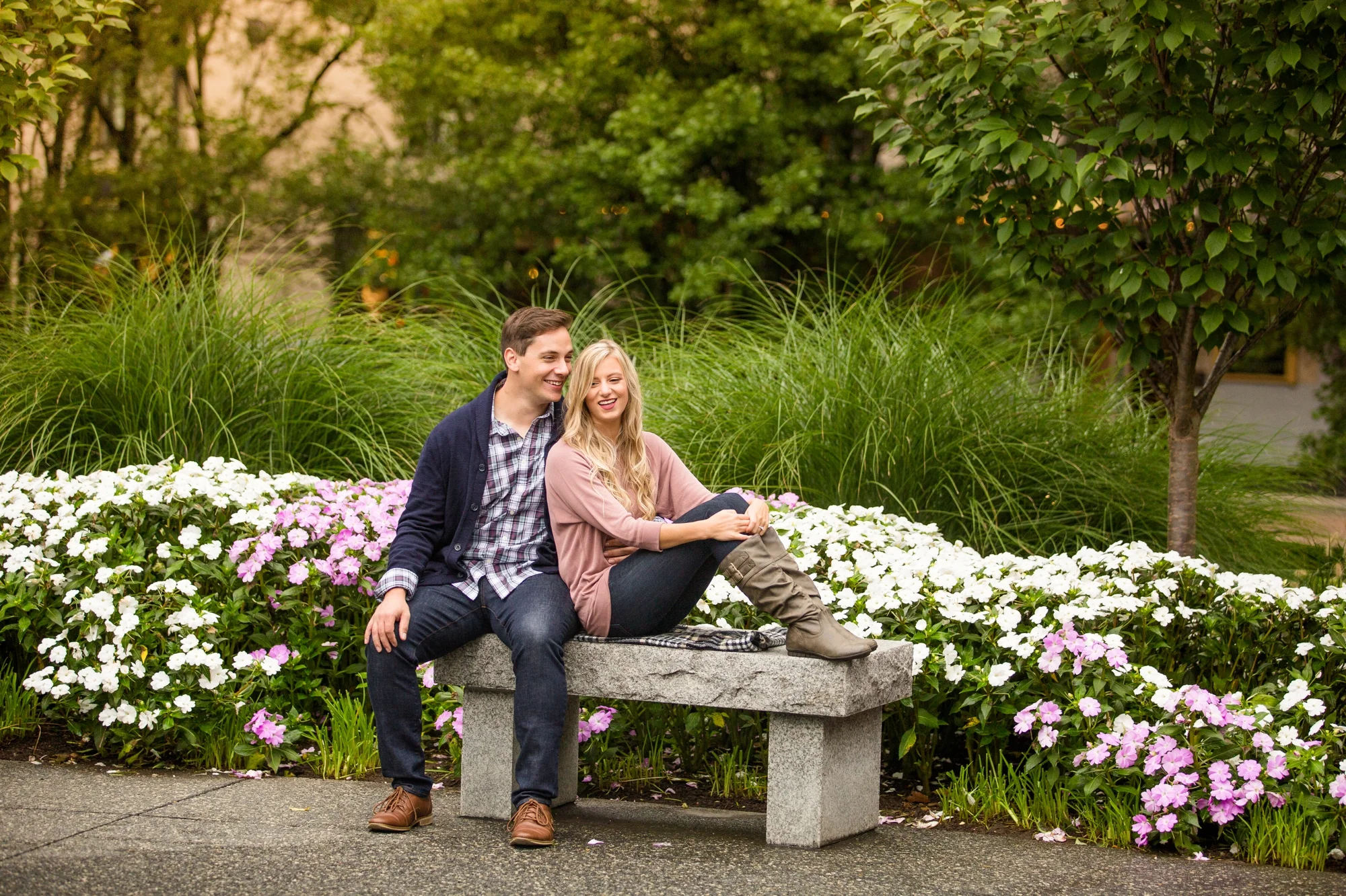 pittsburgh wedding photographer, pittsburgh engagement photos, best spot in pittsburgh for photo shoot, north shore engagement pictures, downtown pittsburgh engagement photos