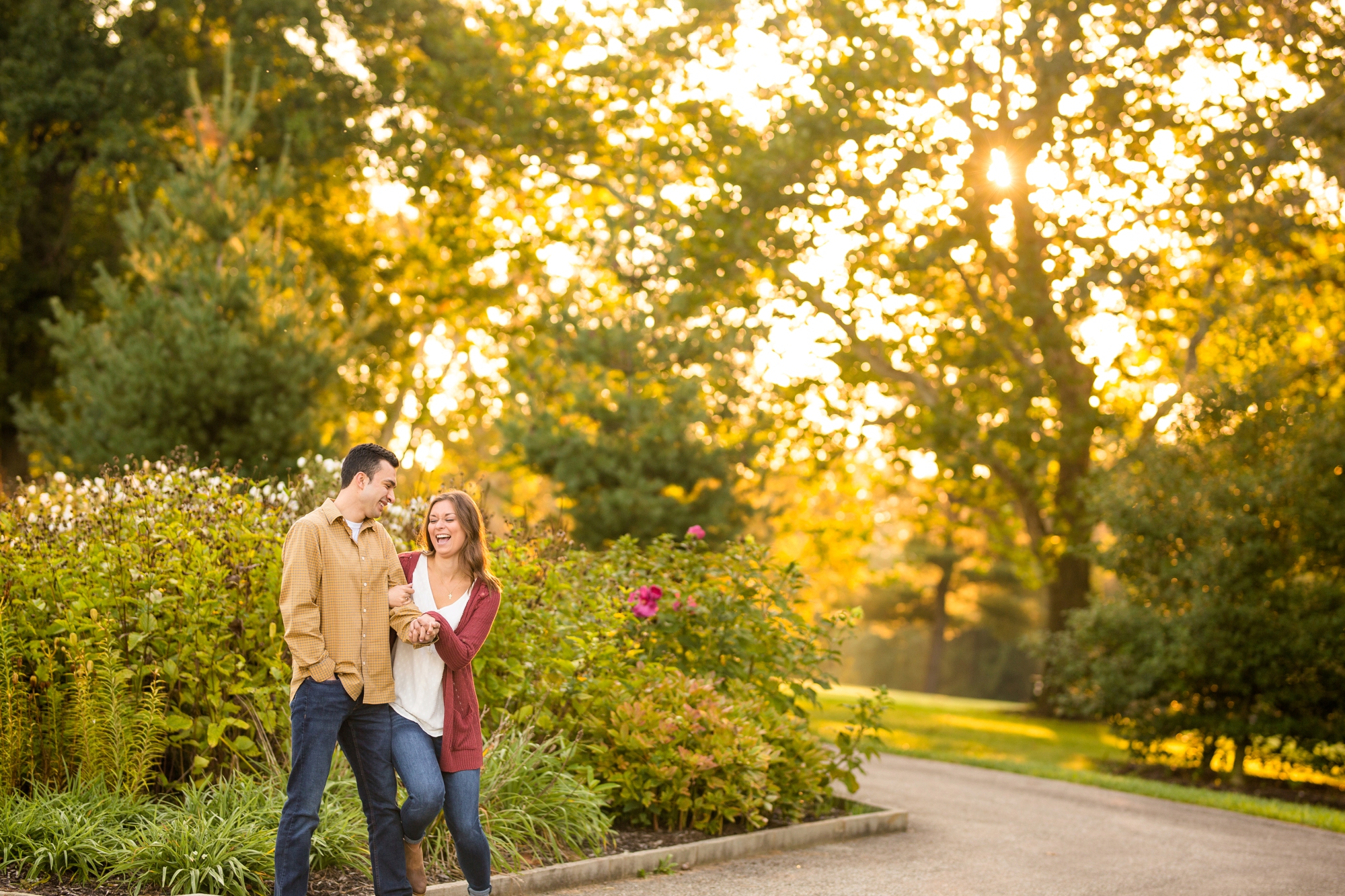 pittsburgh wedding photographer, pittsburgh engagement photos, best spot in pittsburgh for photo shoot, highland park engagement pictures, downtown pittsburgh engagement photos
