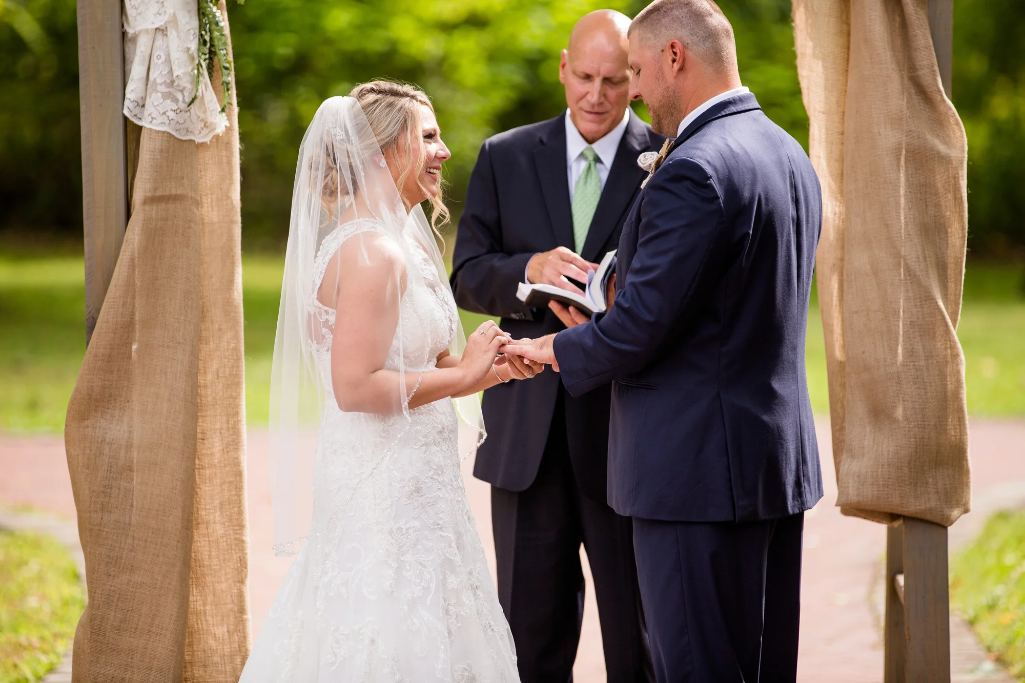 succop nature park wedding, pittsburgh wedding venues, best locations for photoshoot in pittsburgh, the best pittsburgh wedding photographers, succop nature park wedding photos