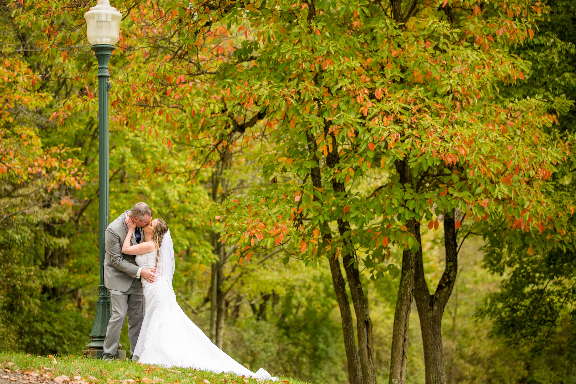 Richland Township Community Park wedding photos, the columbian room wexford wedding photos, pittsburgh wedding photographer, pittsburgh wedding venues, hats off hair design wexford