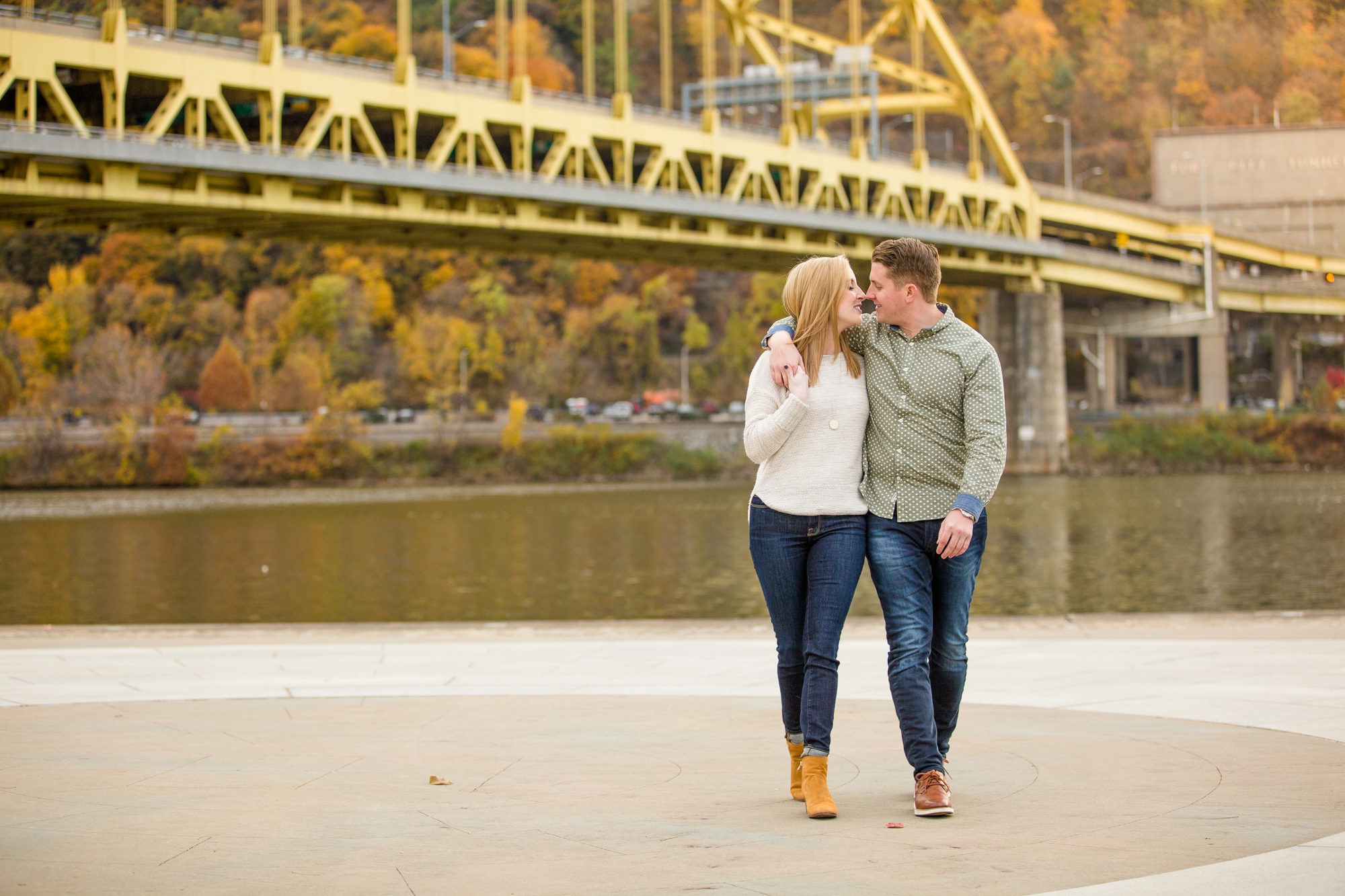 pittsburgh wedding photographer, pittsburgh engagement photos, best spot in pittsburgh for photo shoot, highland park engagement pictures, point state park engagement photos