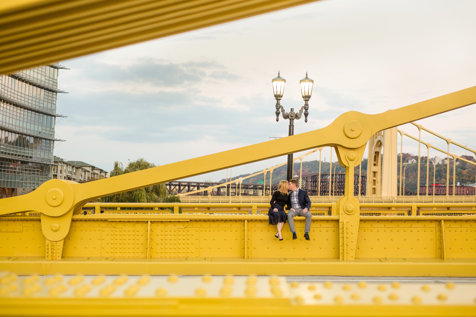 pittsburgh wedding photographer, pittsburgh engagement photos, best spot in pittsburgh for photo shoot, highland park engagement pictures, point state park engagement photos