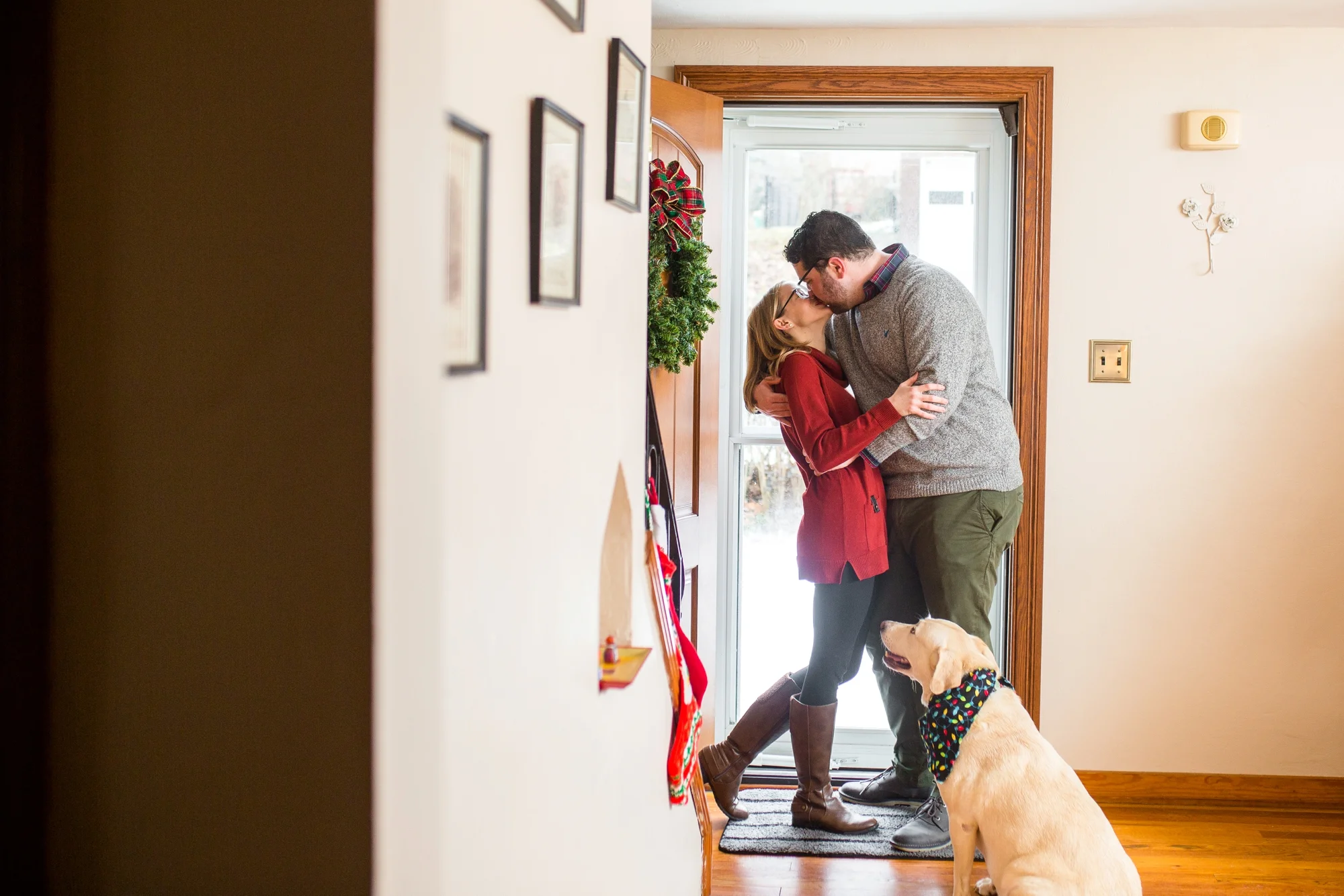 the best pittsburgh wedding photographers, best location for photoshoot in pittsburgh, pittsburgh engagement photos, in home couples session, cozy