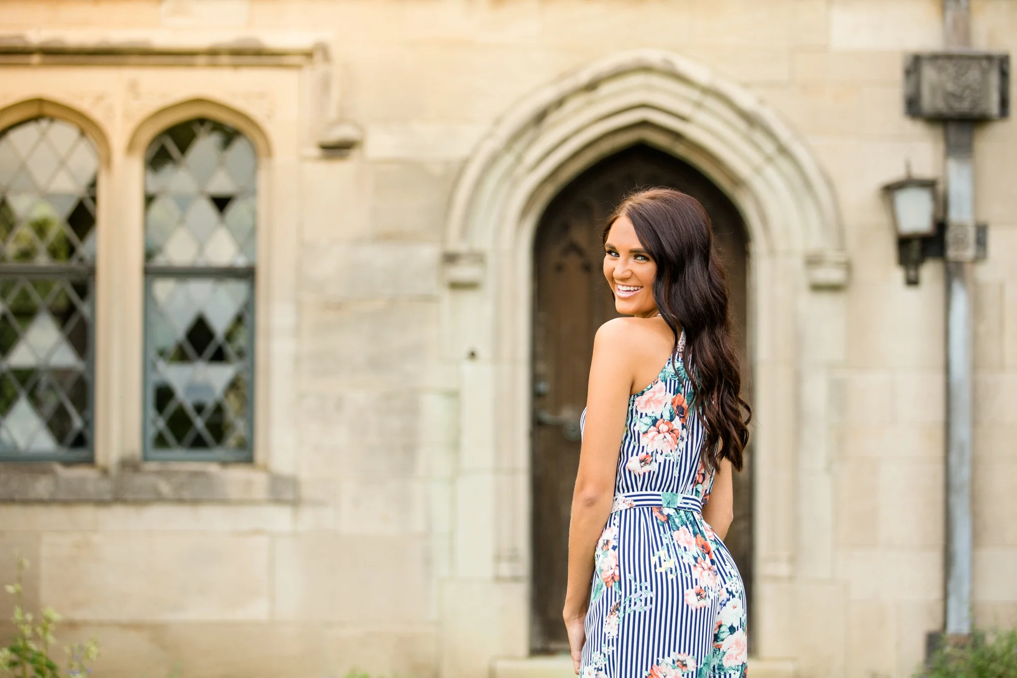 7 Crucial Questions to Ask Before Hiring a Senior Photographer