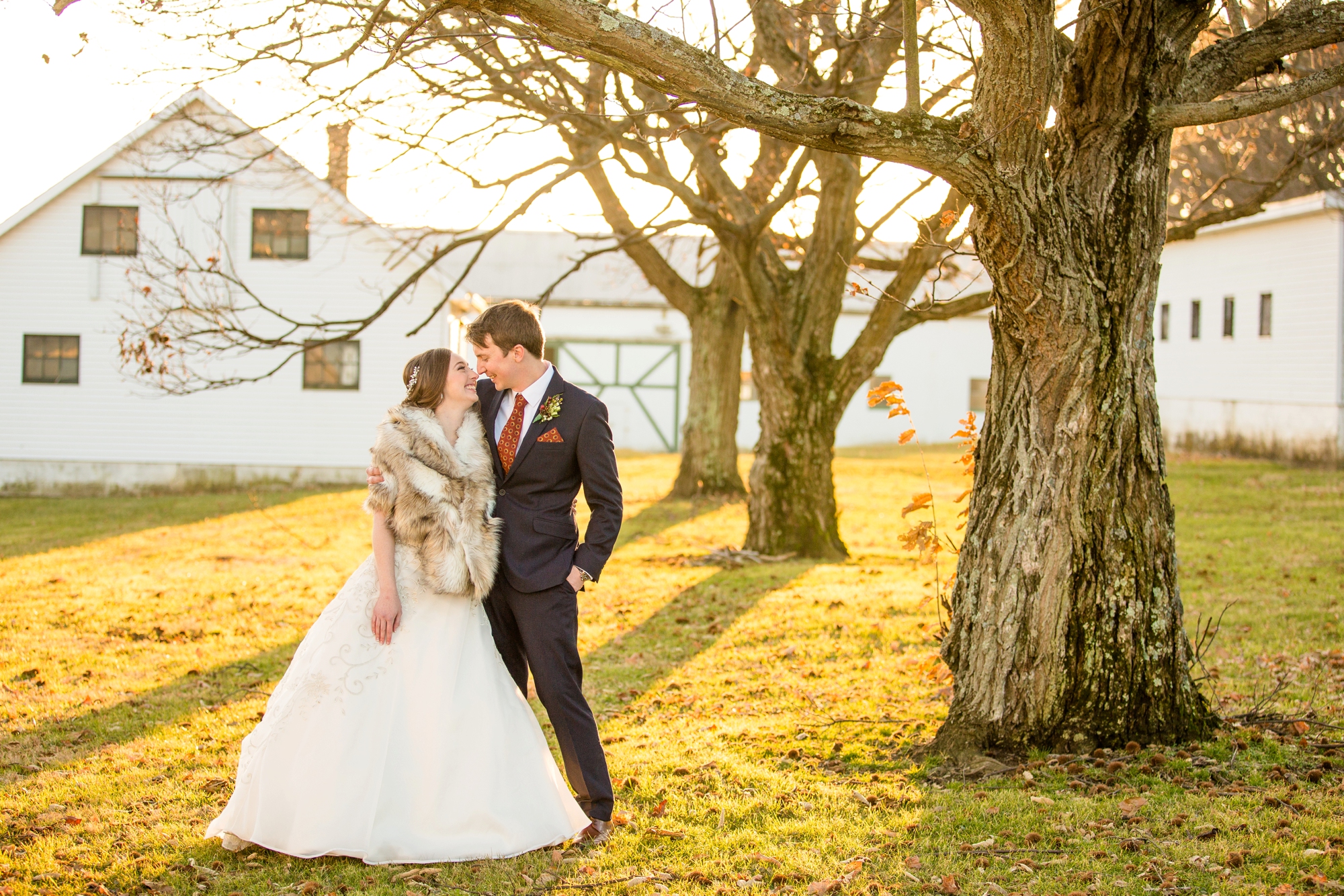 pittsburgh wedding photographer, saxonburg wedding photographer, burgundy and navy wedding, pittsburgh wedding venues, pittsburgh wedding photos