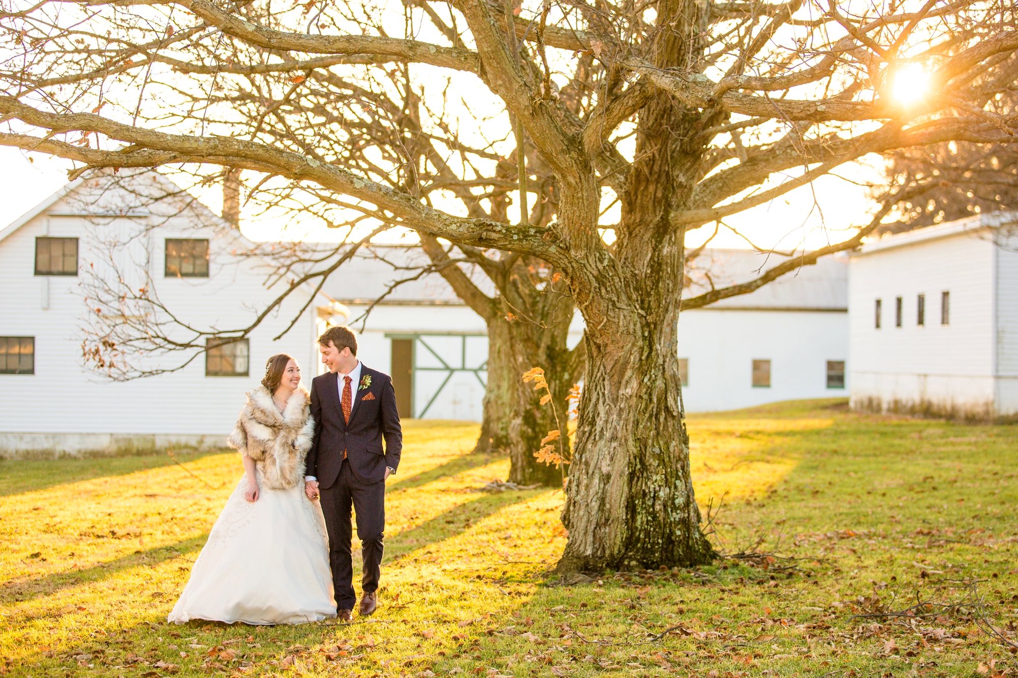 pittsburgh wedding photographer, saxonburg wedding photographer, burgundy and navy wedding, pittsburgh wedding venues, pittsburgh wedding photos