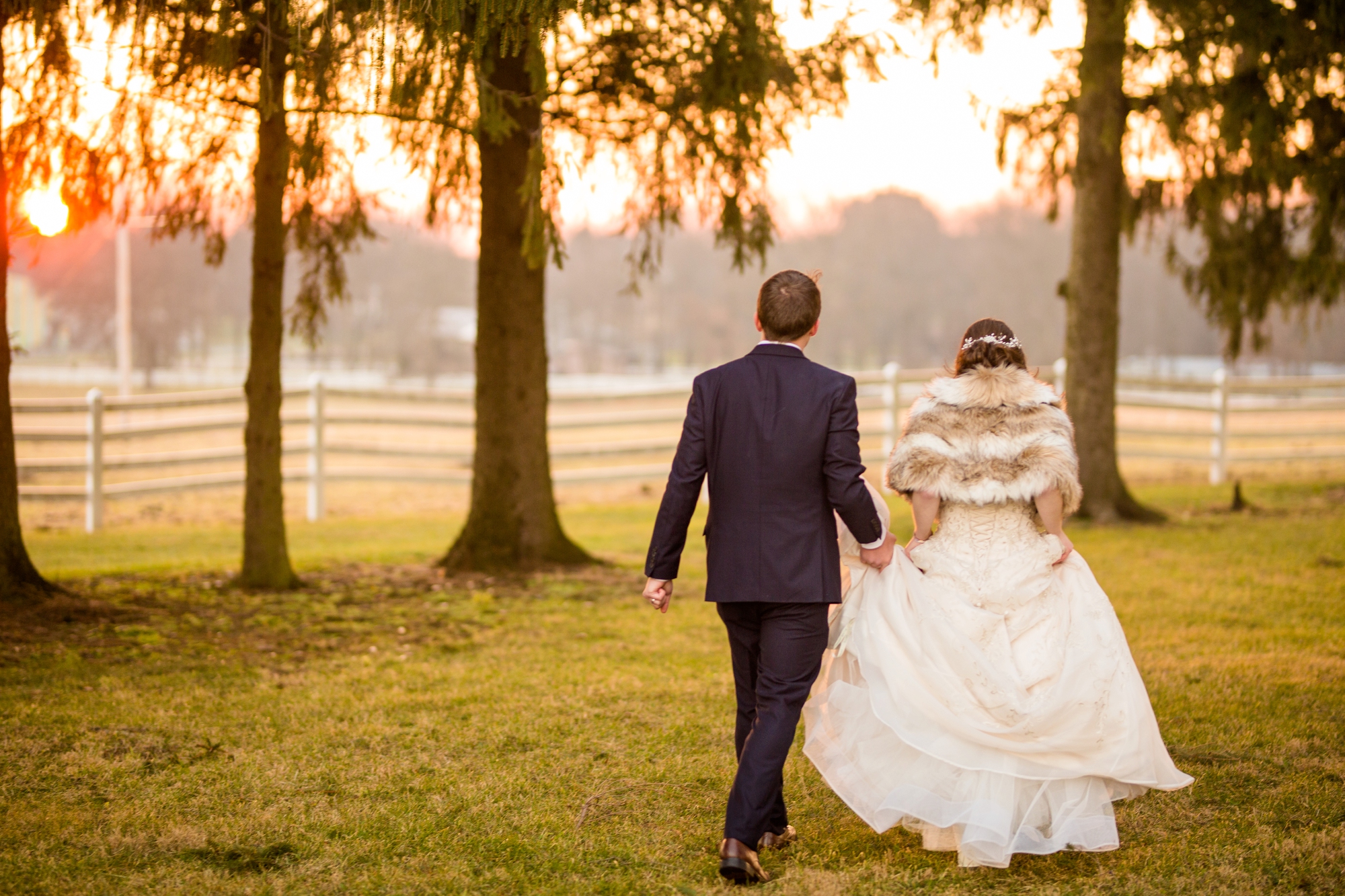 pittsburgh wedding photographer, saxonburg wedding photographer, burgundy and navy wedding, pittsburgh wedding venues, pittsburgh wedding photos