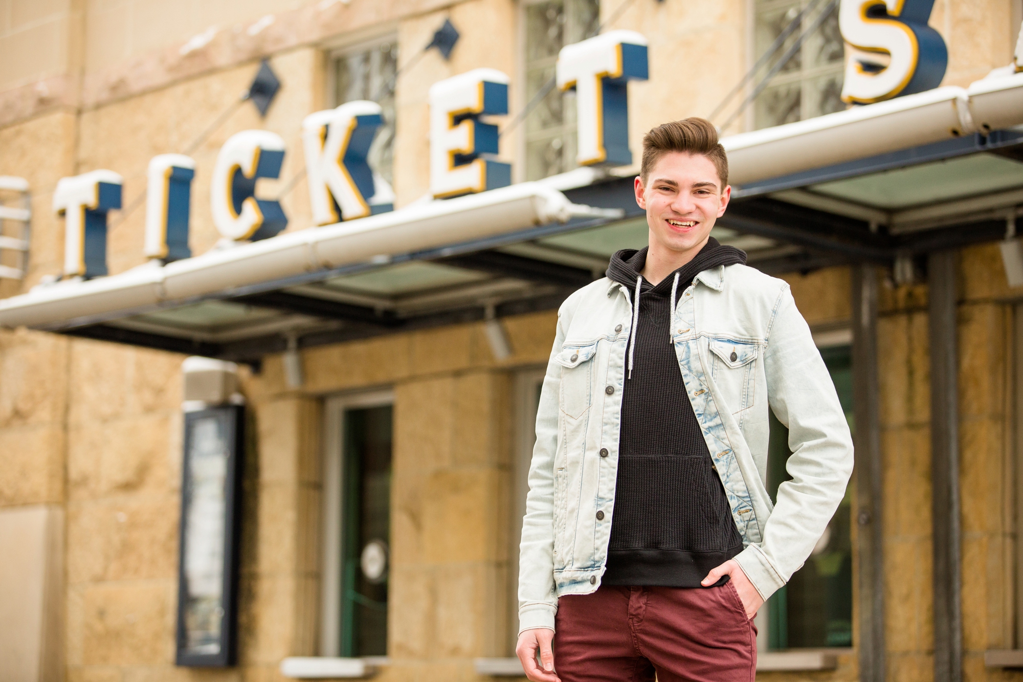 pittsburgh senior photographer, north shore senior pictures, downtown pittsburgh senior pictures, locations for photoshoot in pittsburgh, cranberry township senior photographer