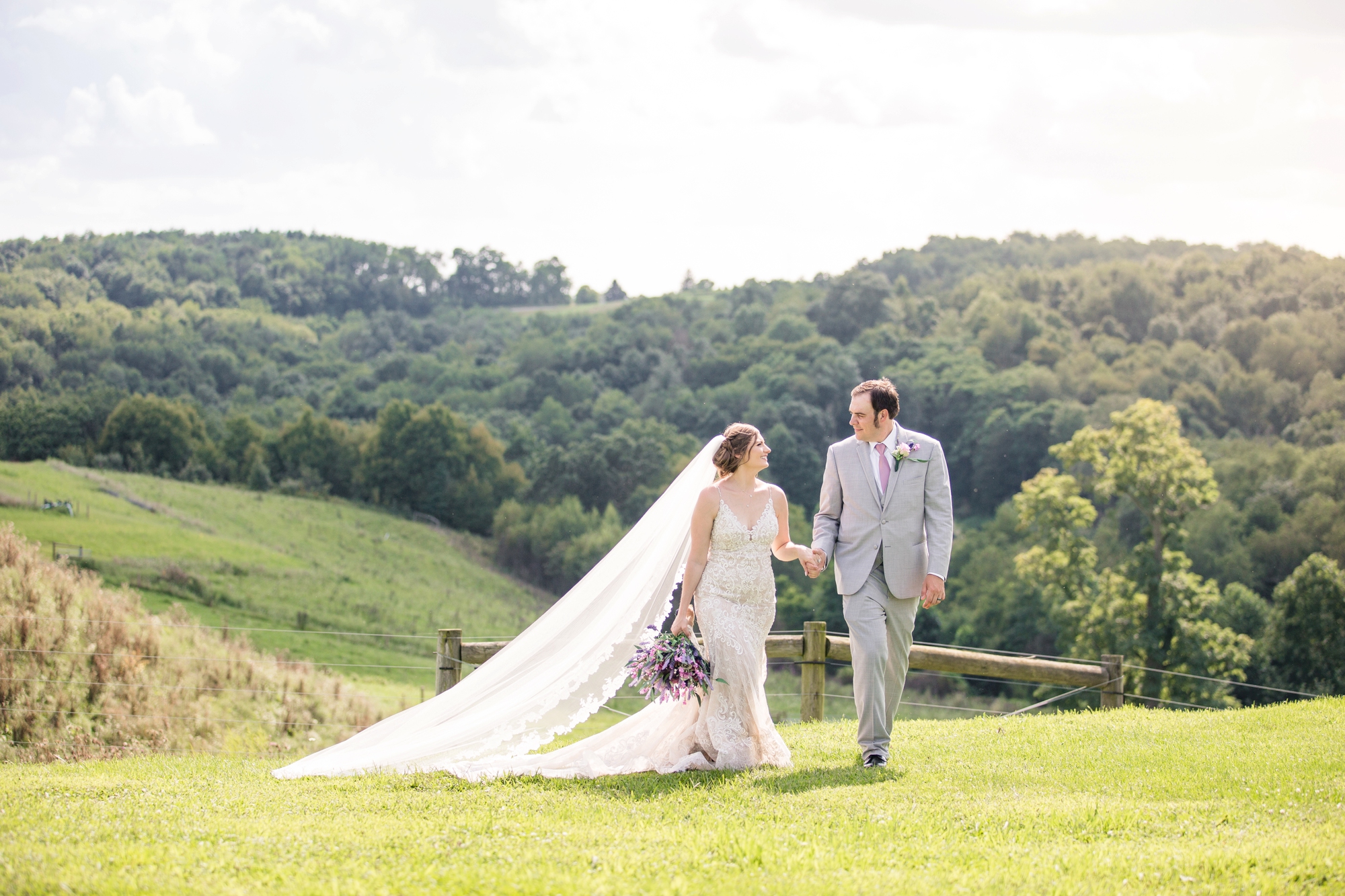 pittsburgh wedding photographer, pittsburgh wedding venues, pittsburgh wedding photos, renshaw family farms wedding photos