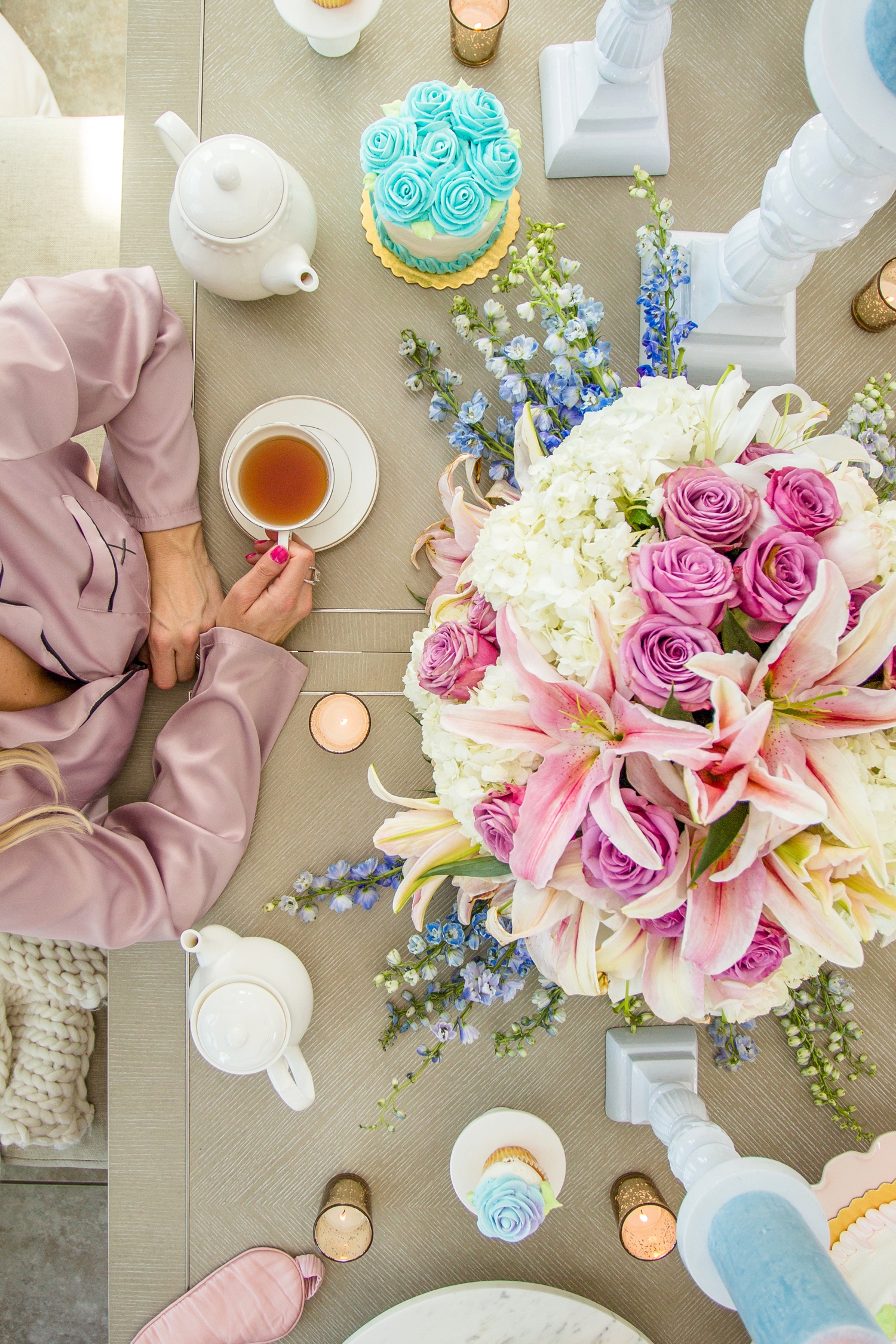  All photos are styled by Christi - including the epic flower arrangement! 